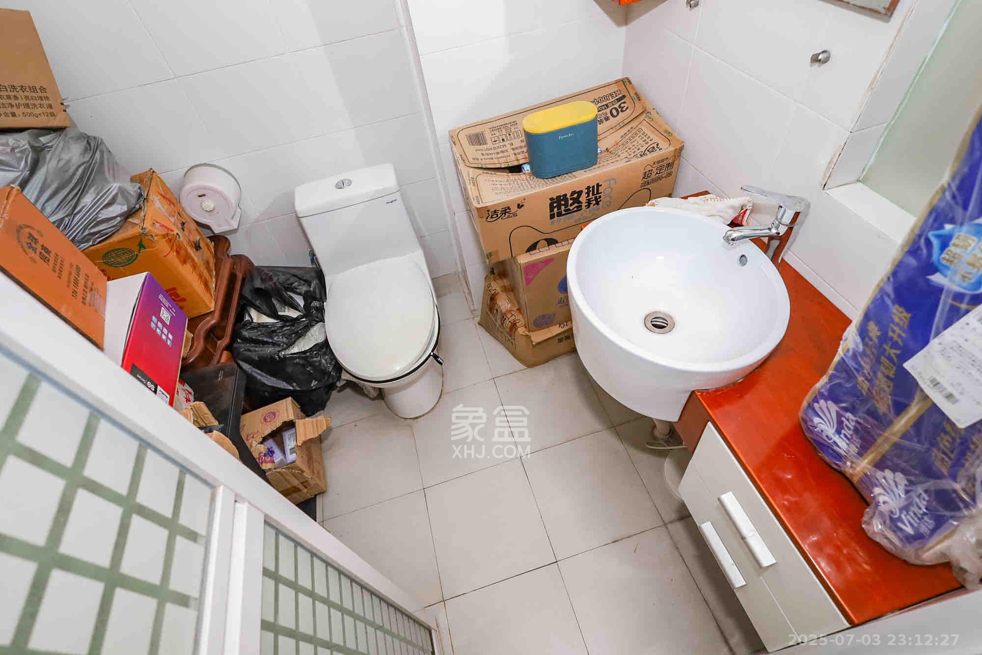 美林景园  4室2厅2卫    2800.0元/月室内图