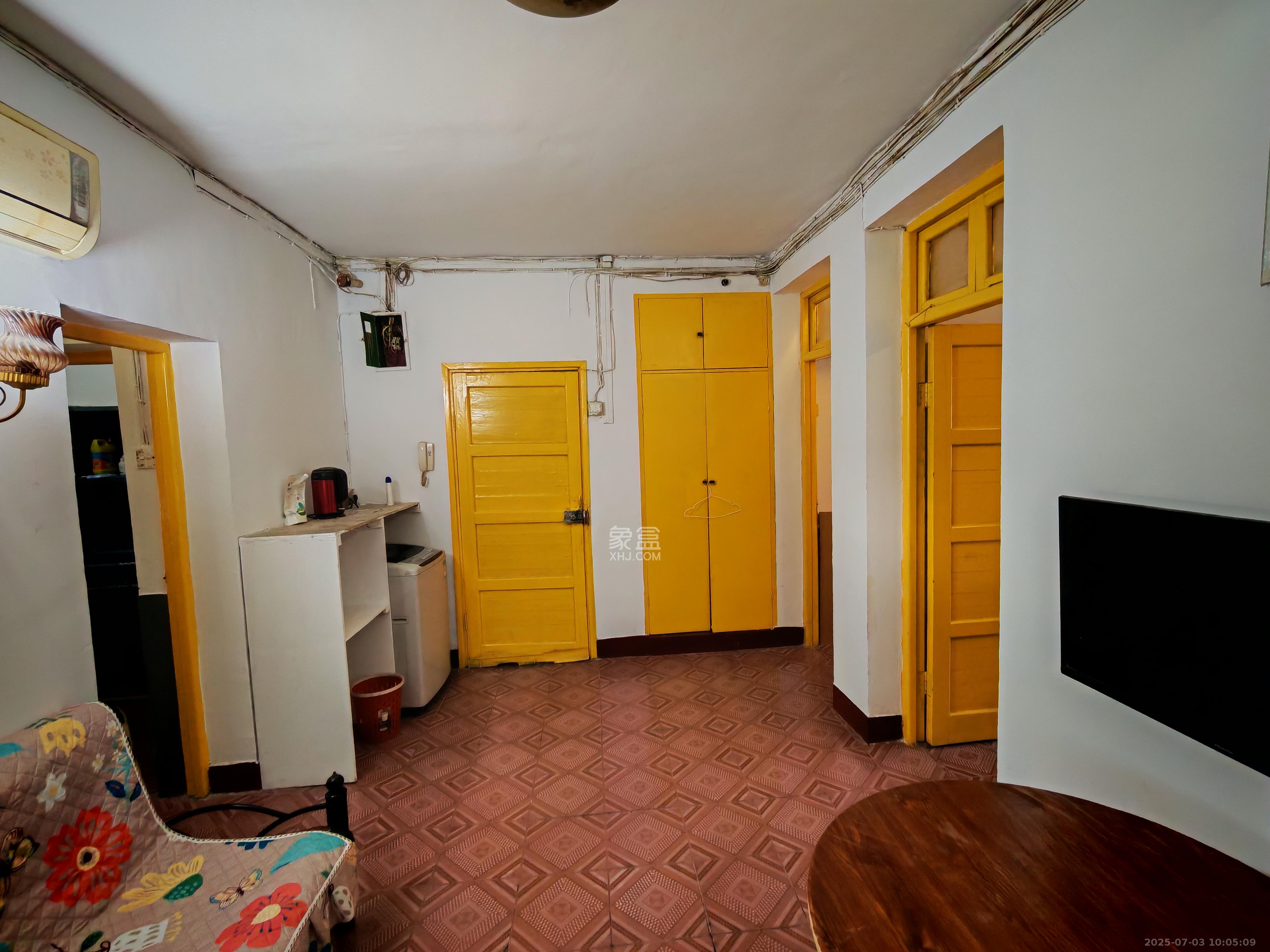 人造板厂宿舍(新河北堤1号) 2室1厅1卫 1500.0元/月 人造板厂宿舍(新河北堤1号) 2室1厅1卫 1500.0元/月室内图