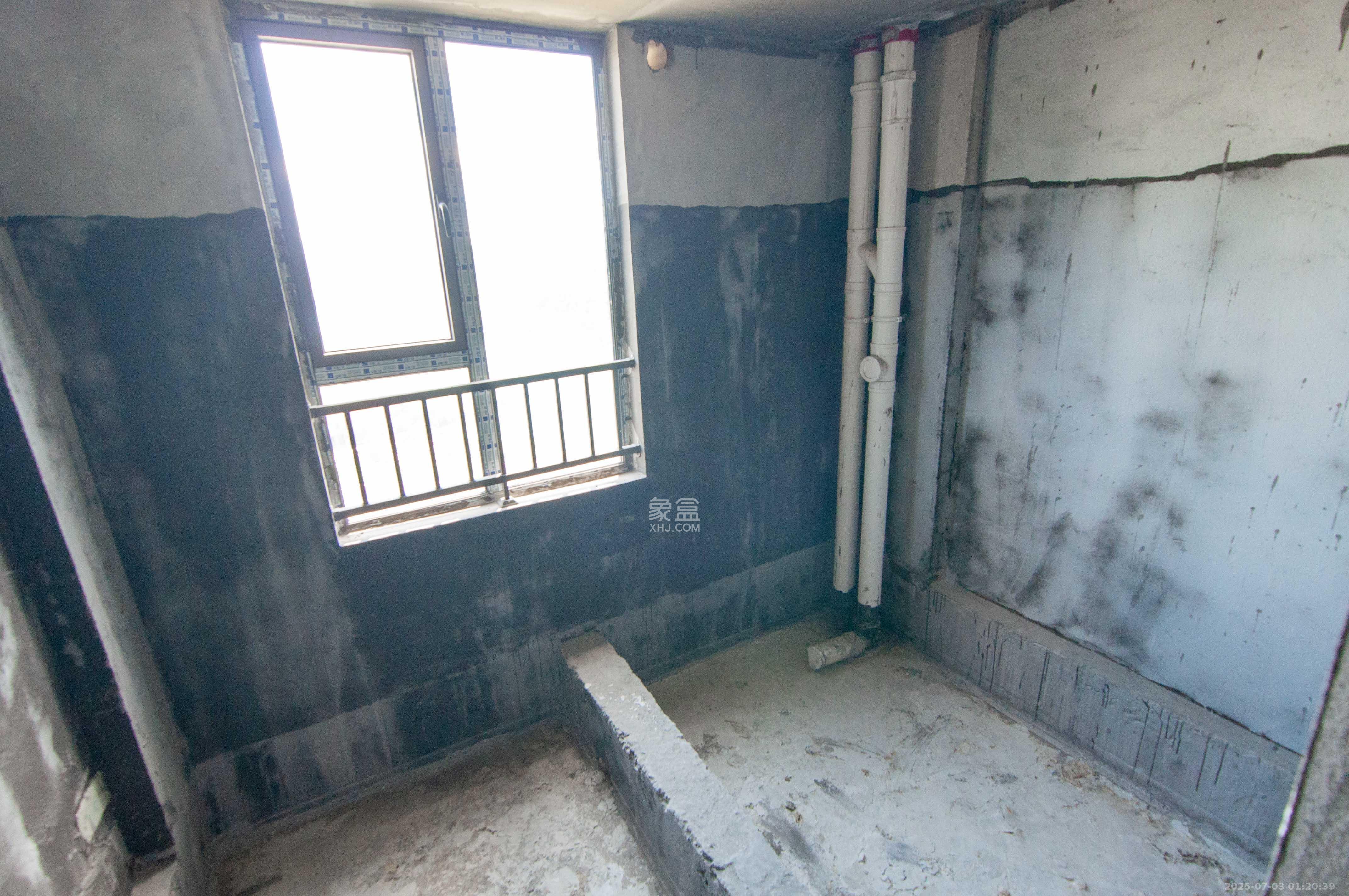 恩瑞御西湖 4室2厅2卫 350.0万 恩瑞御西湖 4室2厅2卫 350.0万其他