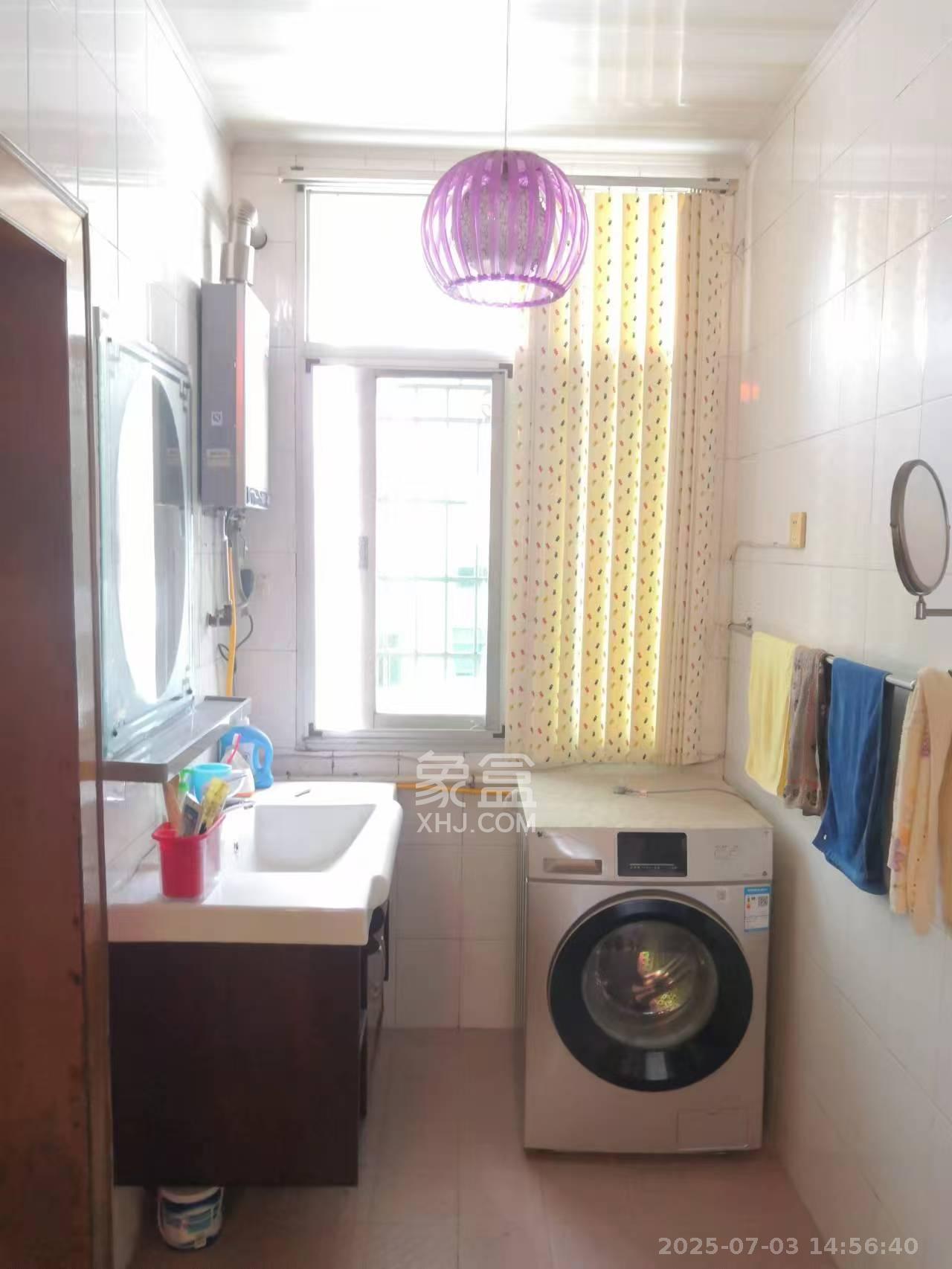 家馨园 3室1厅1卫 1000.0元/月 家馨园 3室1厅1卫 1000.0元/月室内图