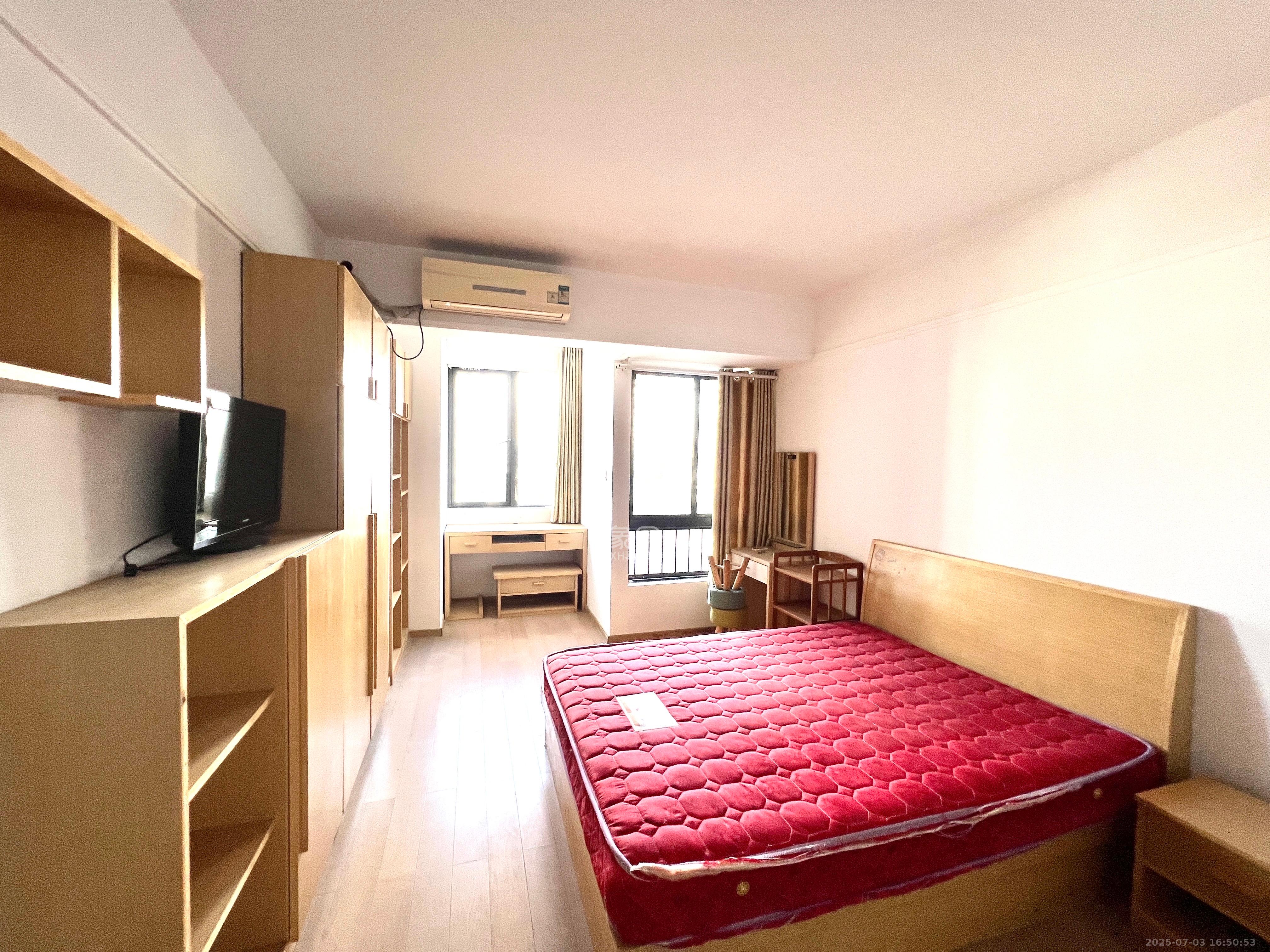 万科金色家园 1室1厅1卫 1200.0元/月 万科金色家园 1室1厅1卫 1200.0元/月室内图