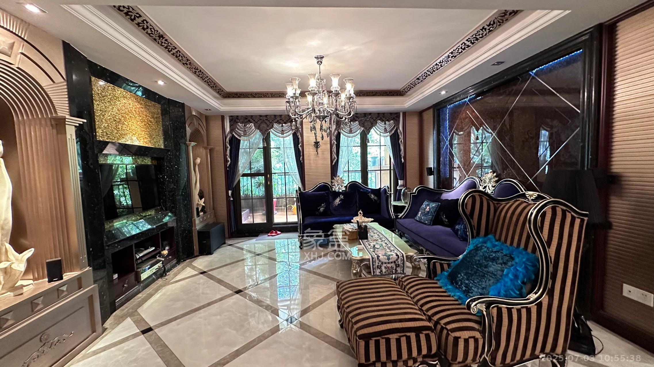 融科檀香山(融科紫檀、香山国际)  2室2厅2卫    5500.0元/月 融科檀香山(融科紫檀、香山国际)  2室2厅2卫    5500.0元/月室内图