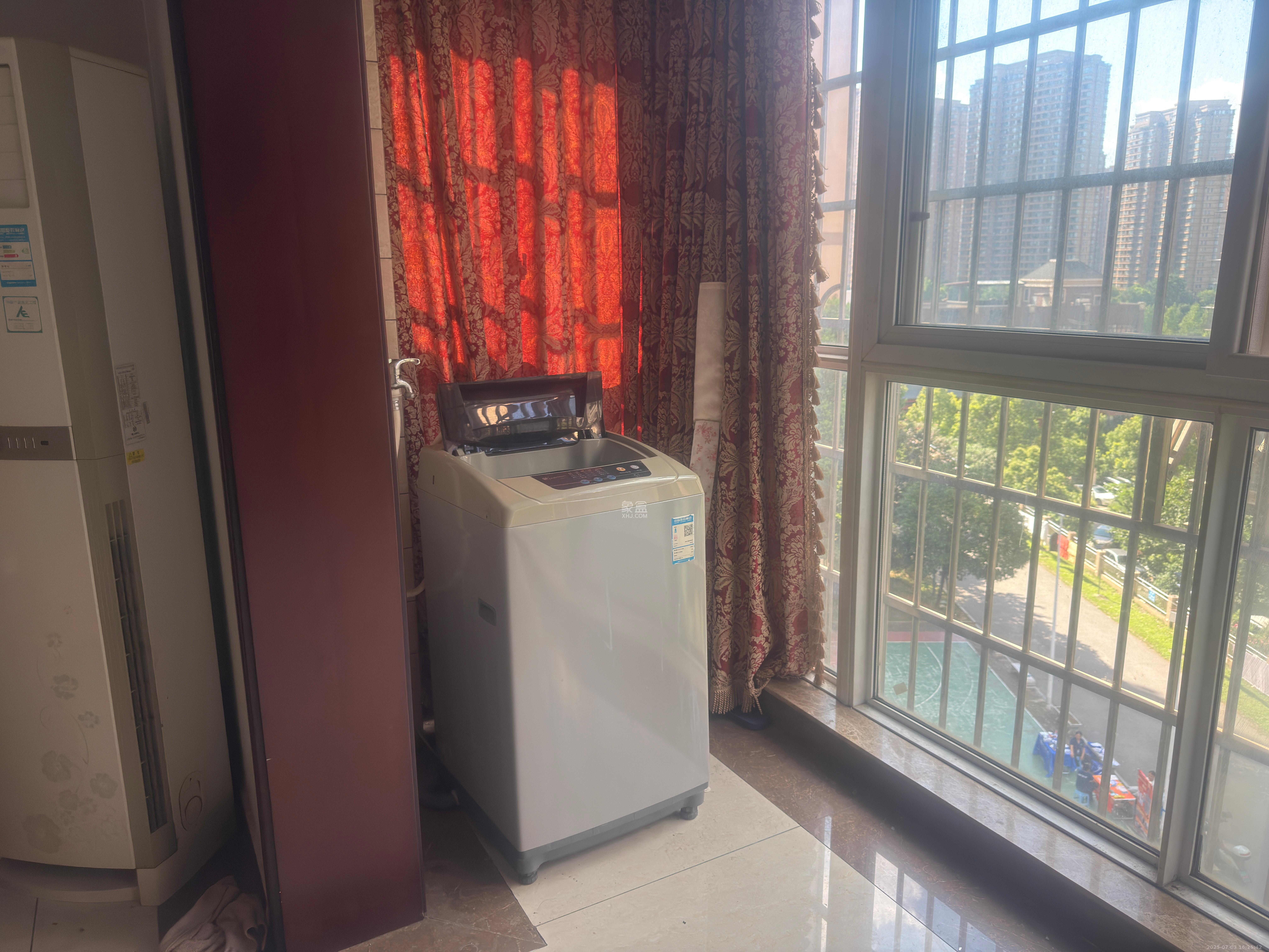 水映青山 3室2厅2卫 2600.0元/月 水映青山 3室2厅2卫 2600.0元/月室内图