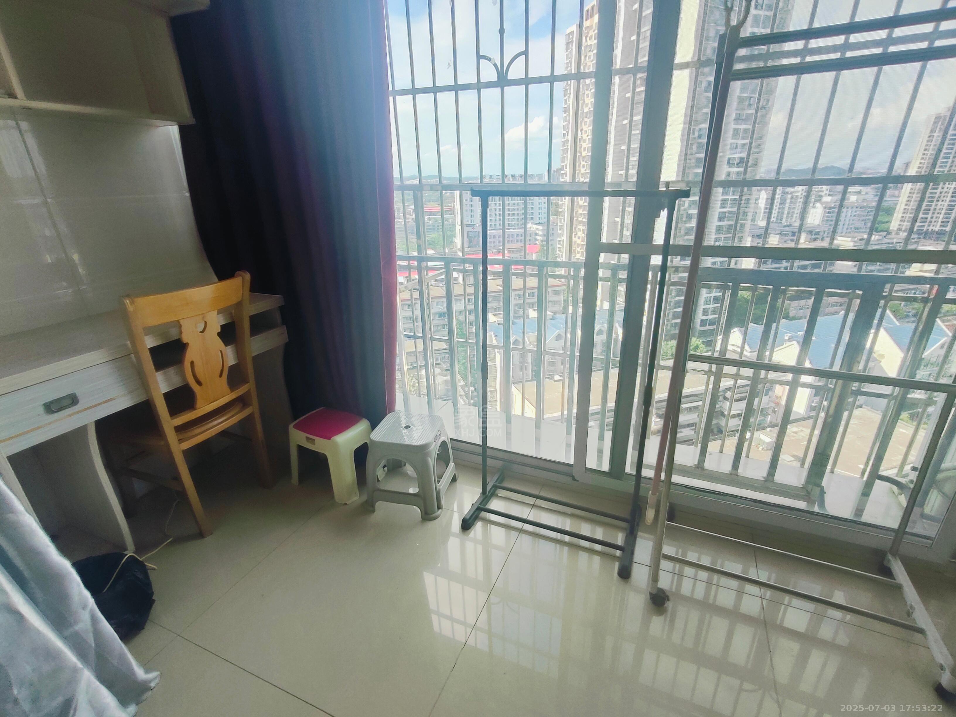 汇通国际  1室1厅1卫    900.0元/月室内图