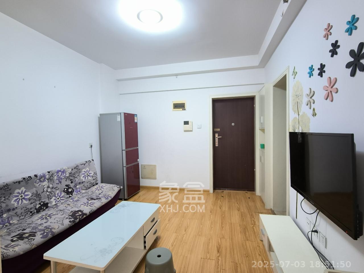 中建芙蓉工社  2室1厅1卫   1400.00元/月室内图