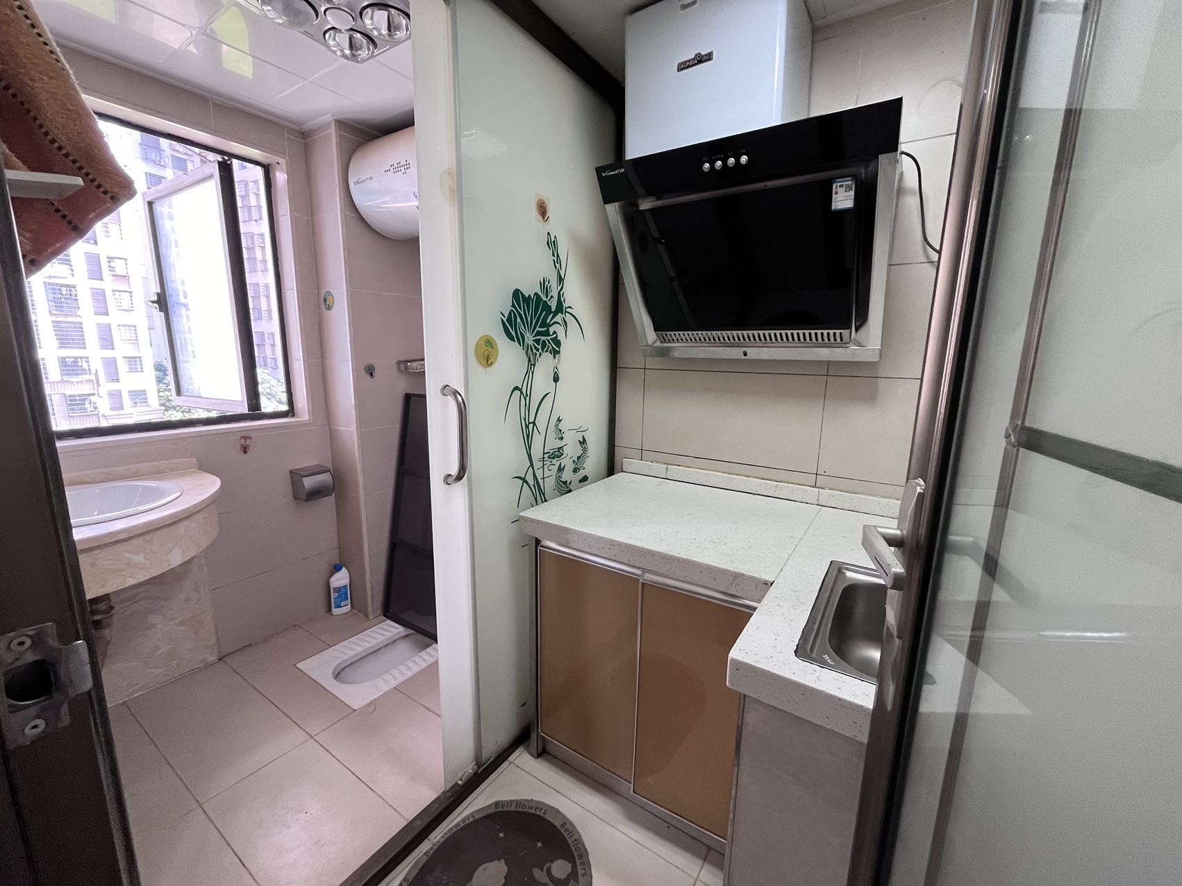 嘉顺苑  1室0厅1卫   1300.00元/月户型图