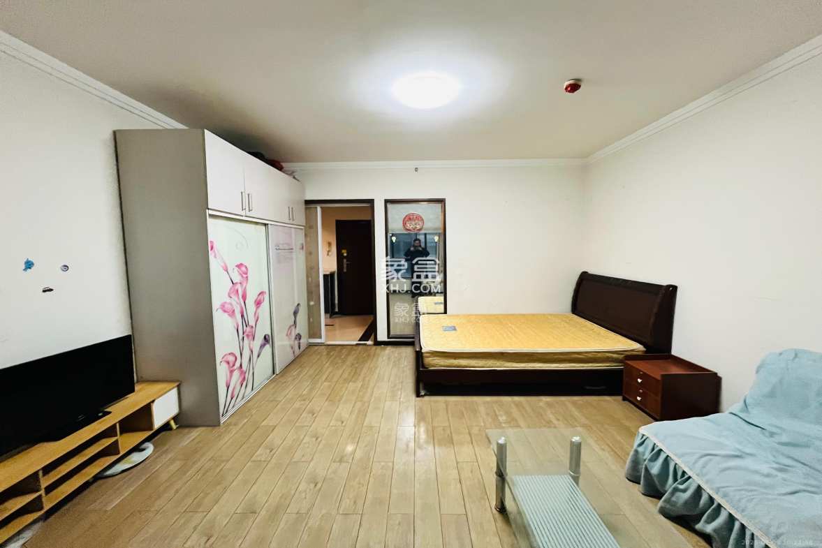 标志商务中心  1室1厅1卫    1300.0元/月 标志商务中心  1室1厅1卫    1300.0元/月室内图