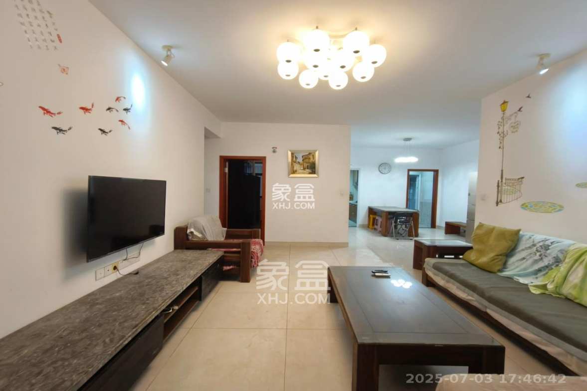 和美星城 3室2厅2卫 2300.0元/月 和美星城 3室2厅2卫 2300.0元/月室内图