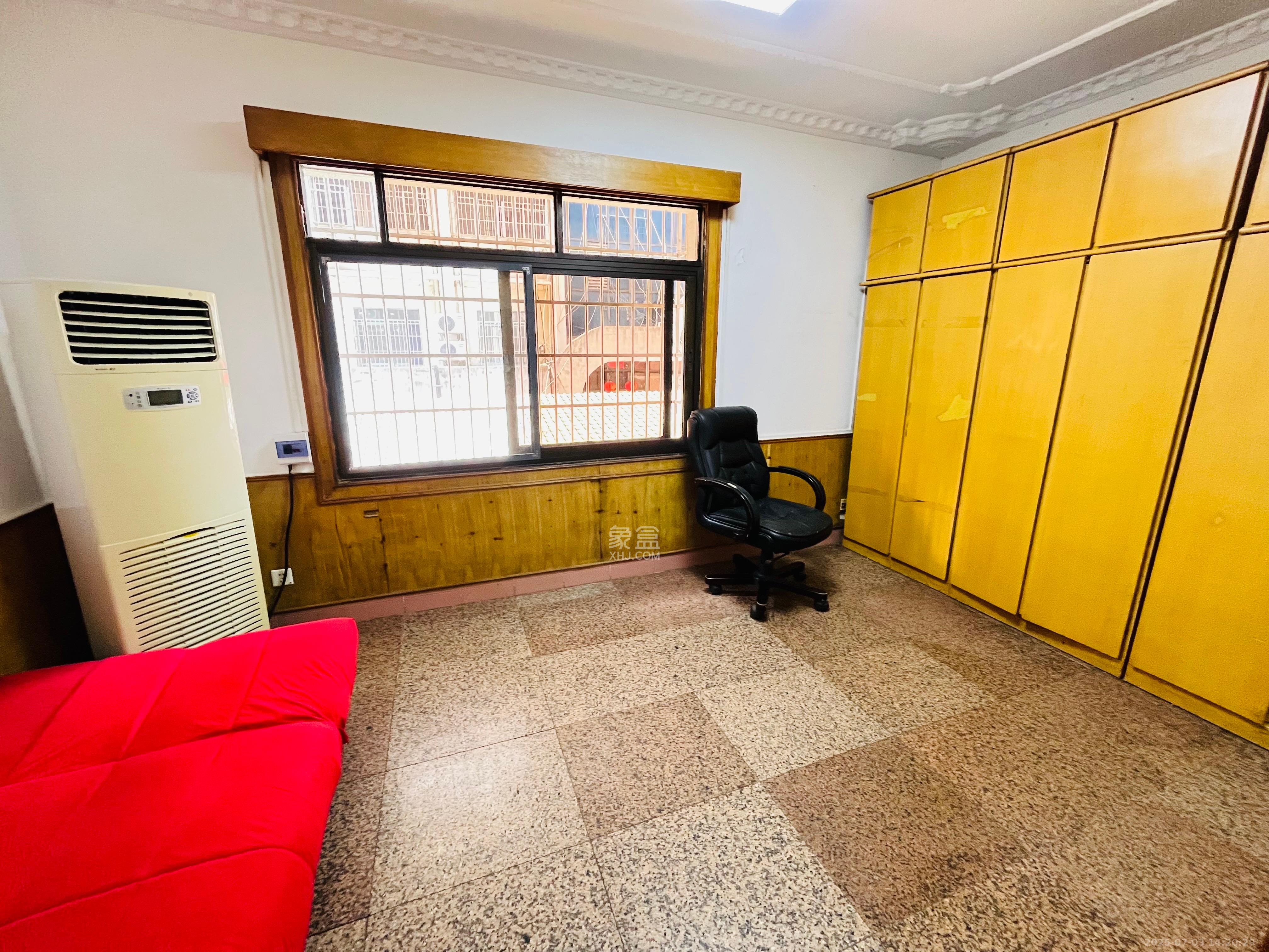 马益顺巷(永远里)散盘 3室2厅1卫 2500.0元/月 马益顺巷(永远里)散盘 3室2厅1卫 2500.0元/月室内图