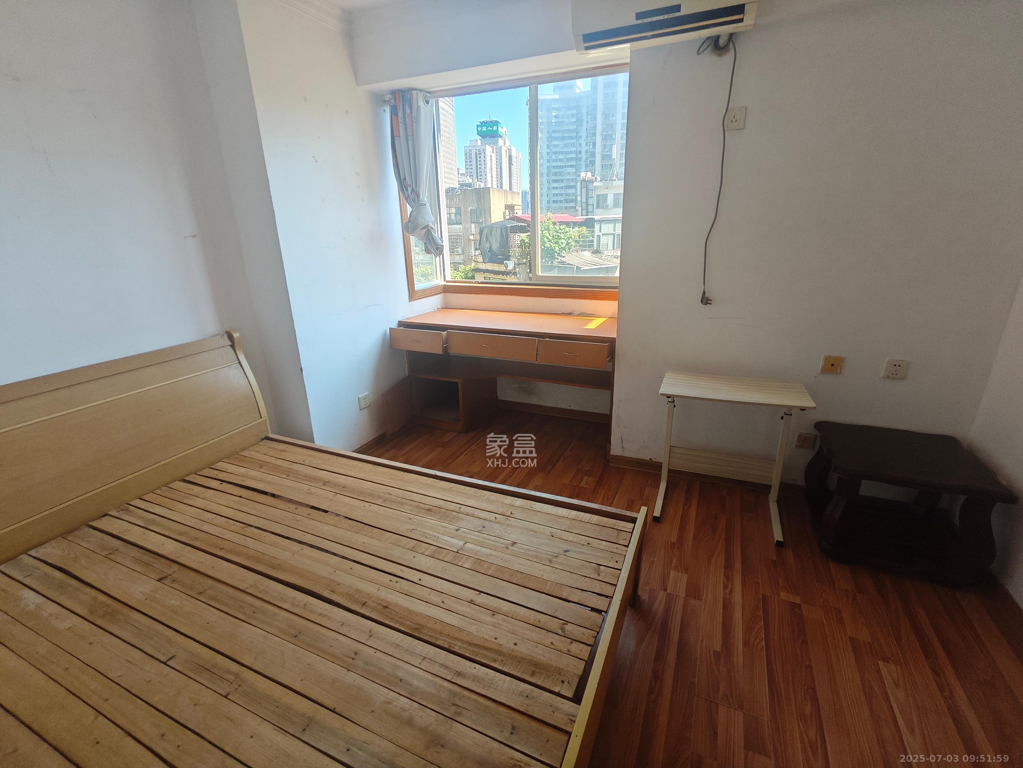 宏景名厦 2室2厅1卫 1900.0元/月 宏景名厦 2室2厅1卫 1900.0元/月室内图