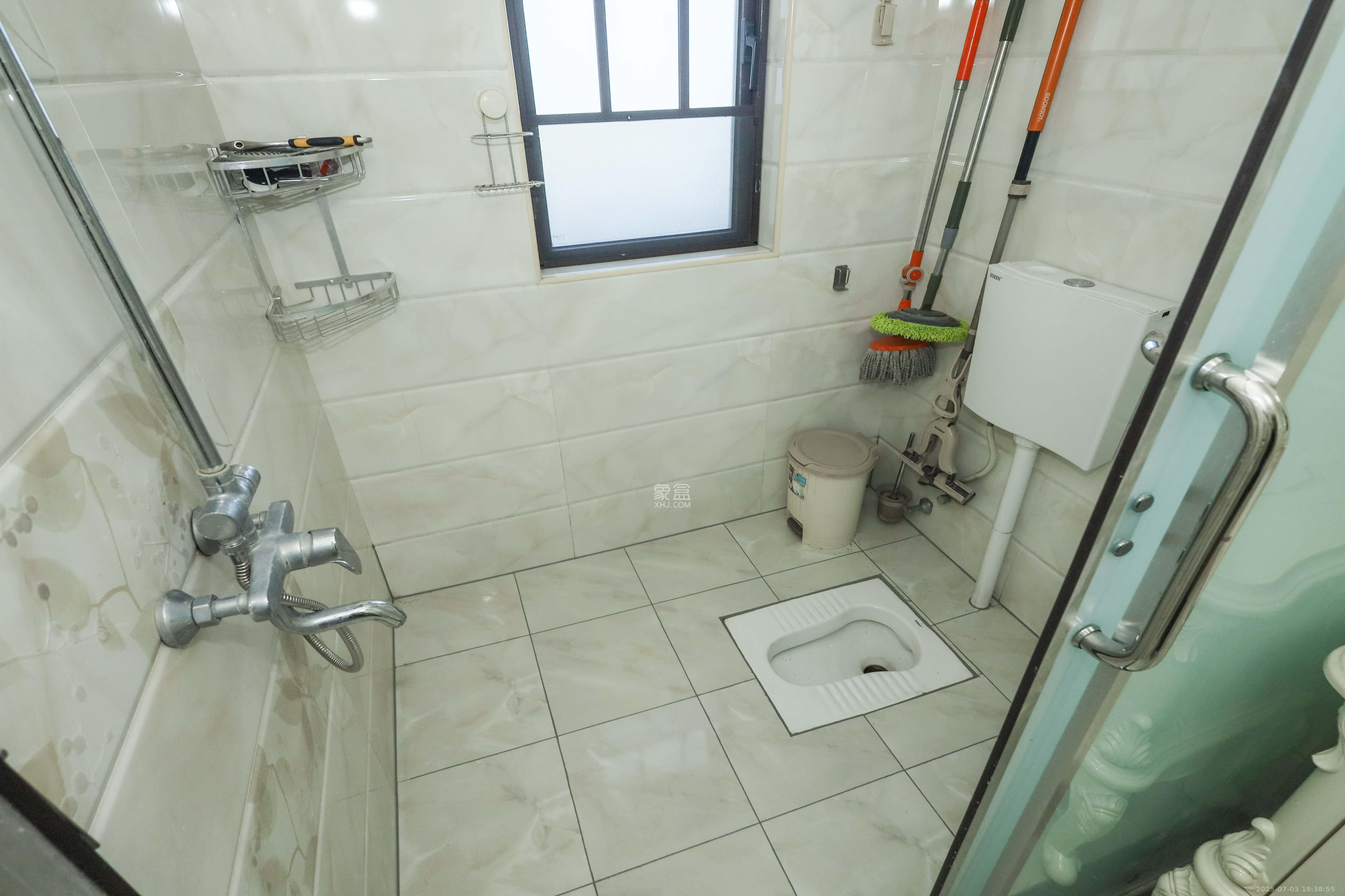 和泓梅溪四季  4室2厅2卫    180.0万 和泓梅溪四季  4室2厅2卫    180.0万卫生间