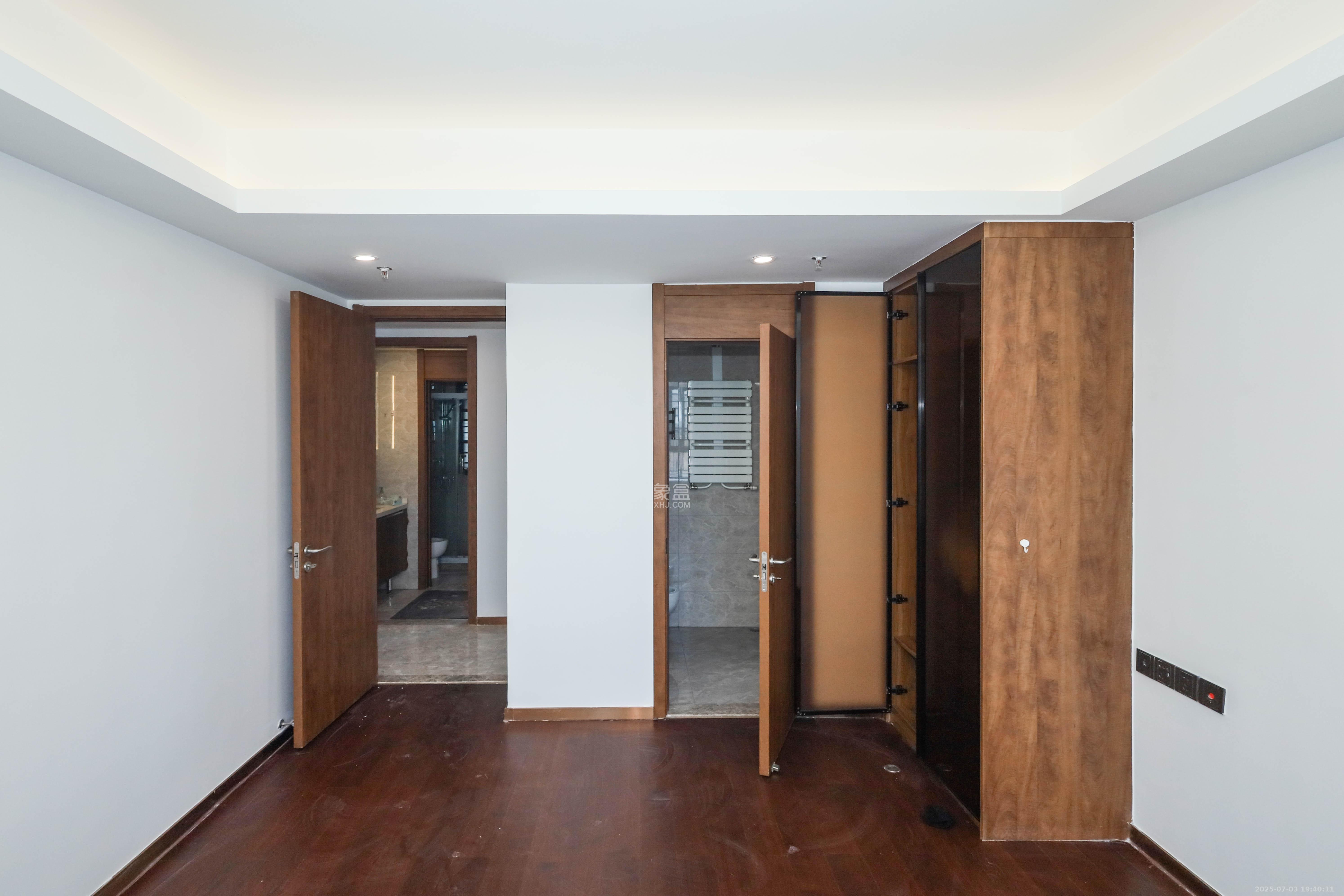 梅溪悦章  4室2厅2卫    156.0万 梅溪悦章  4室2厅2卫    156.0万卧室