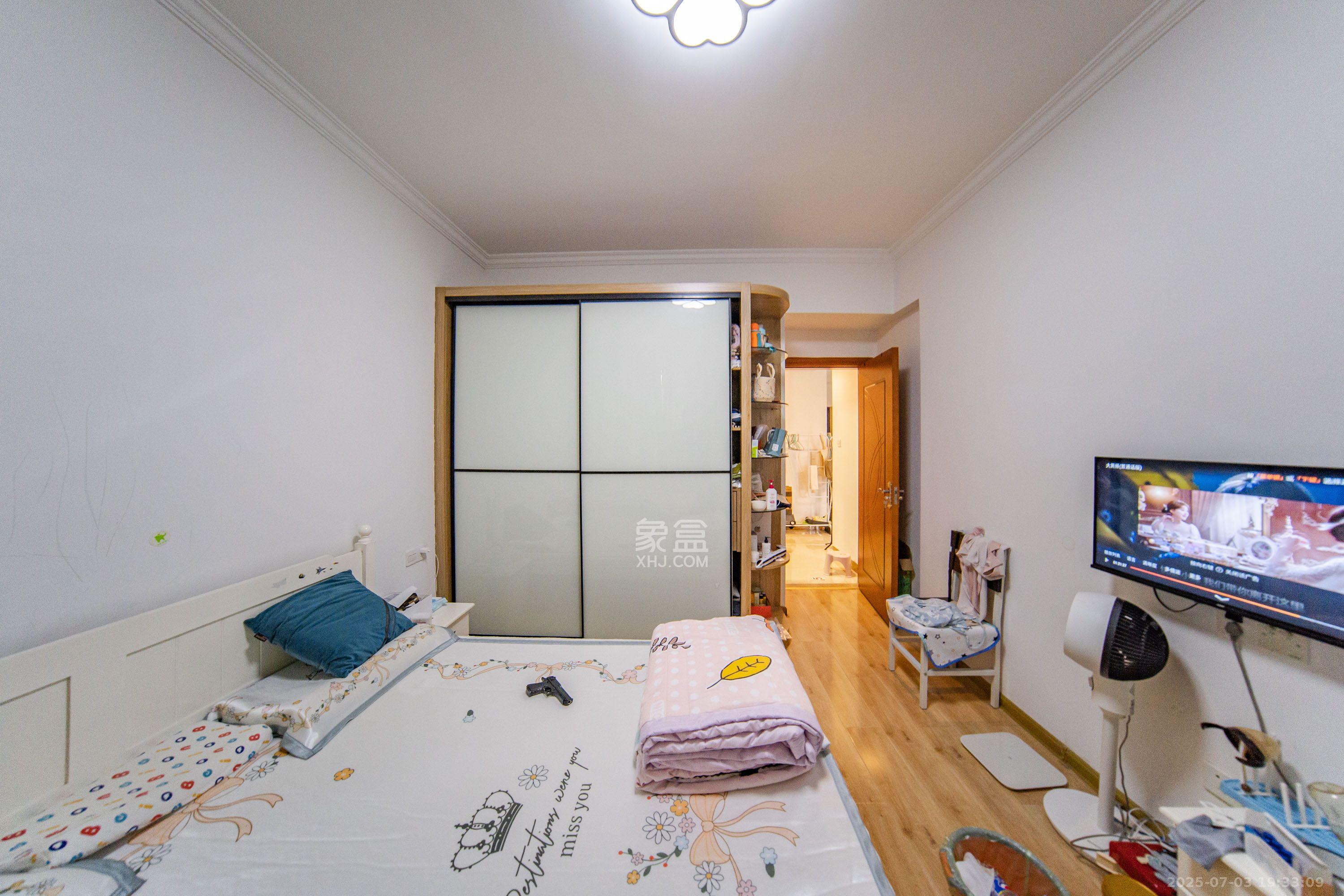 江山帝景哈佛  2室2厅1卫   1800.00元/月室内图