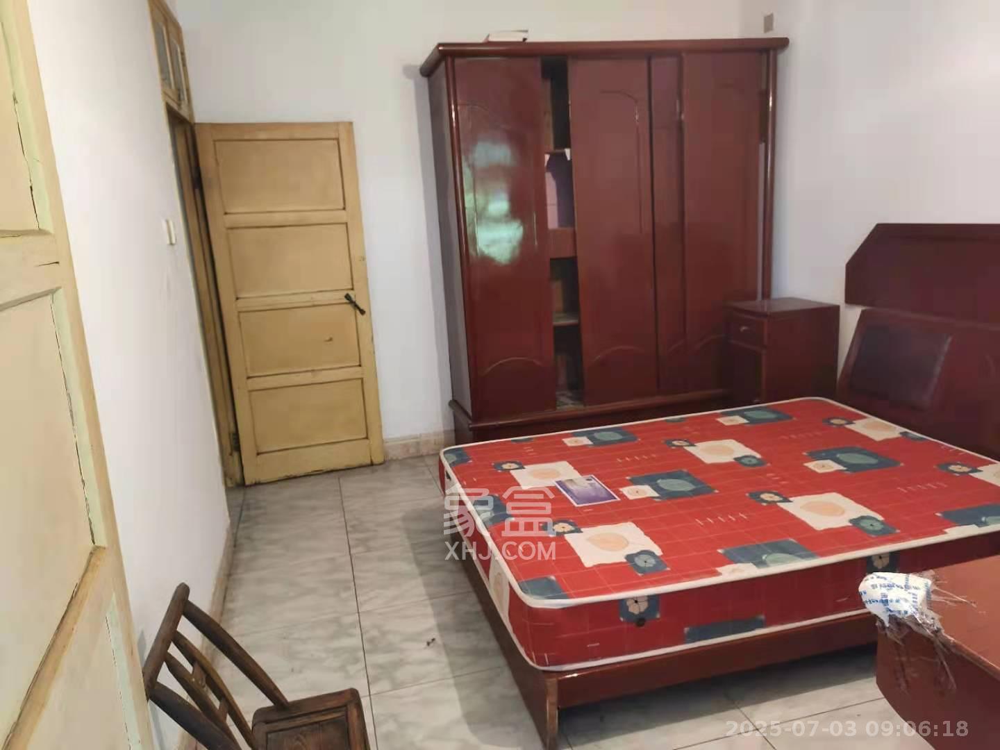 德政园 3室2厅1卫 1300.0元/月 德政园 3室2厅1卫 1300.0元/月室内图