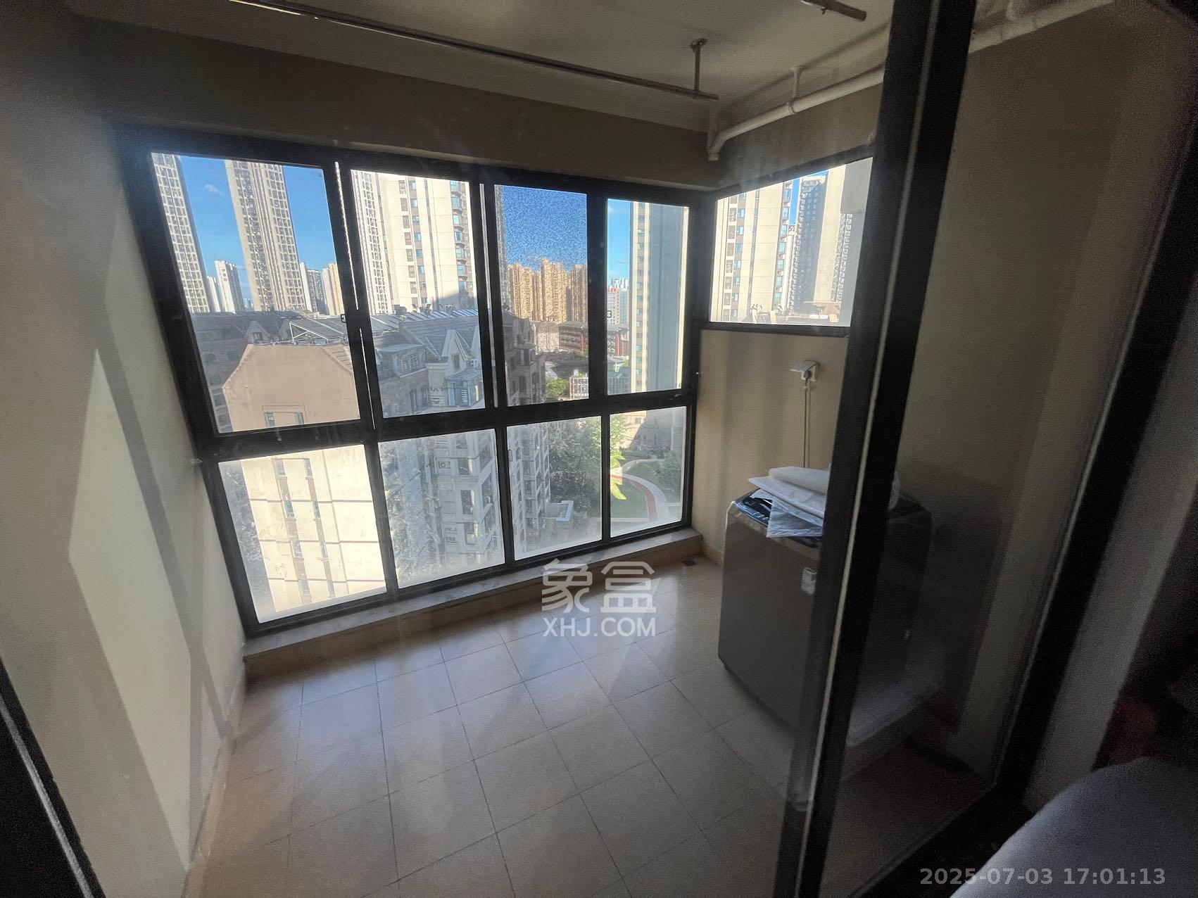 万科魅力之城观澜里 4室2厅2卫 2500.0元/月 万科魅力之城观澜里 4室2厅2卫 2500.0元/月室内图