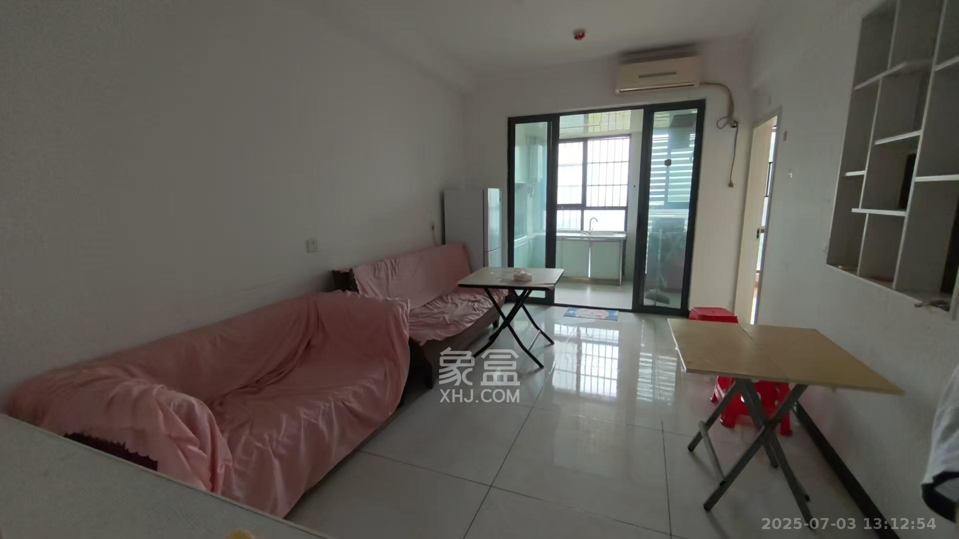 中欣楚天雅郡 2室2厅1卫 1400.0元/月 中欣楚天雅郡 2室2厅1卫 1400.0元/月室内图