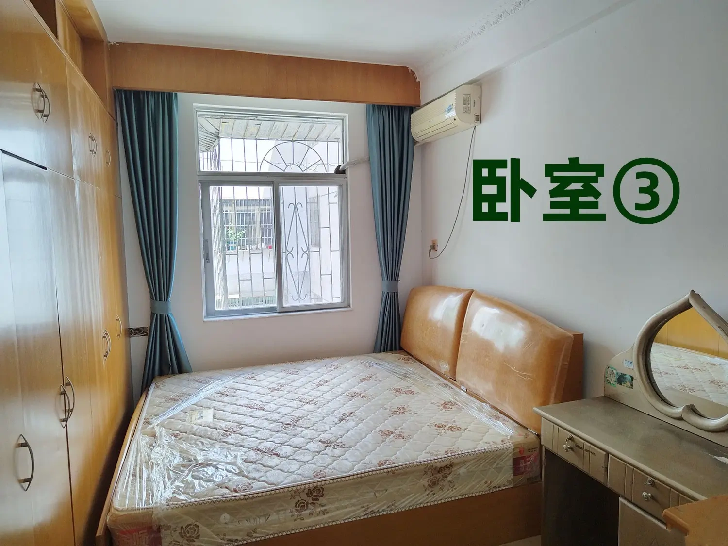 金花园  3室2厅2卫   3000.00元/月室内图