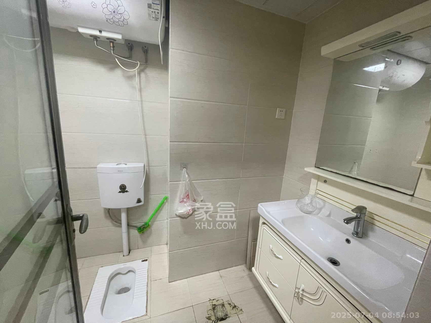 高升时代广场(冠铭商务中心) 1室1厅1卫 1500.0元/月 高升时代广场(冠铭商务中心) 1室1厅1卫 1500.0元/月室内图