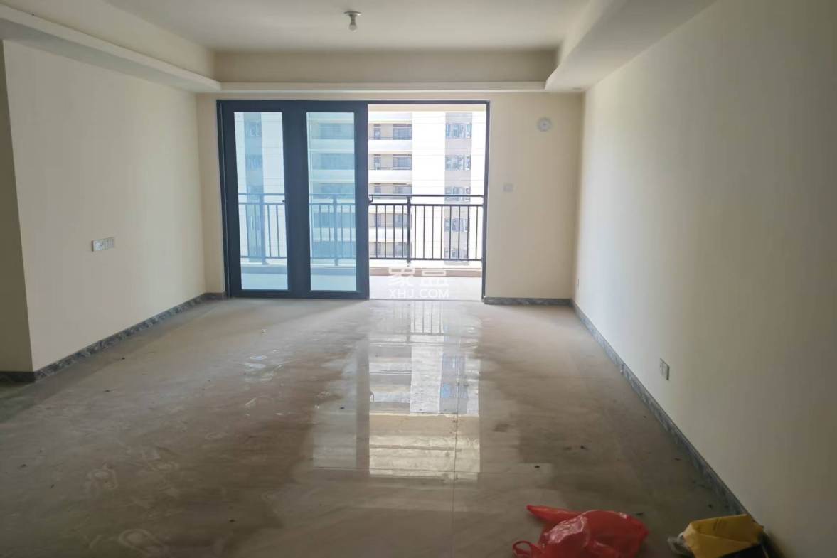 碧桂园翘楚棠 3室2厅2卫 69.8万 碧桂园翘楚棠 3室2厅2卫 69.8万客厅