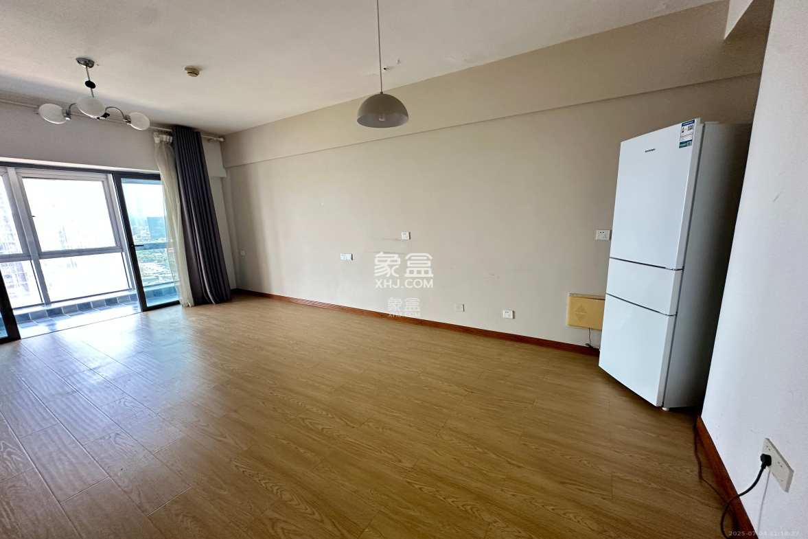 保利国际广场 1室1厅1卫 2600.0元/月 保利国际广场 1室1厅1卫 2600.0元/月室内图