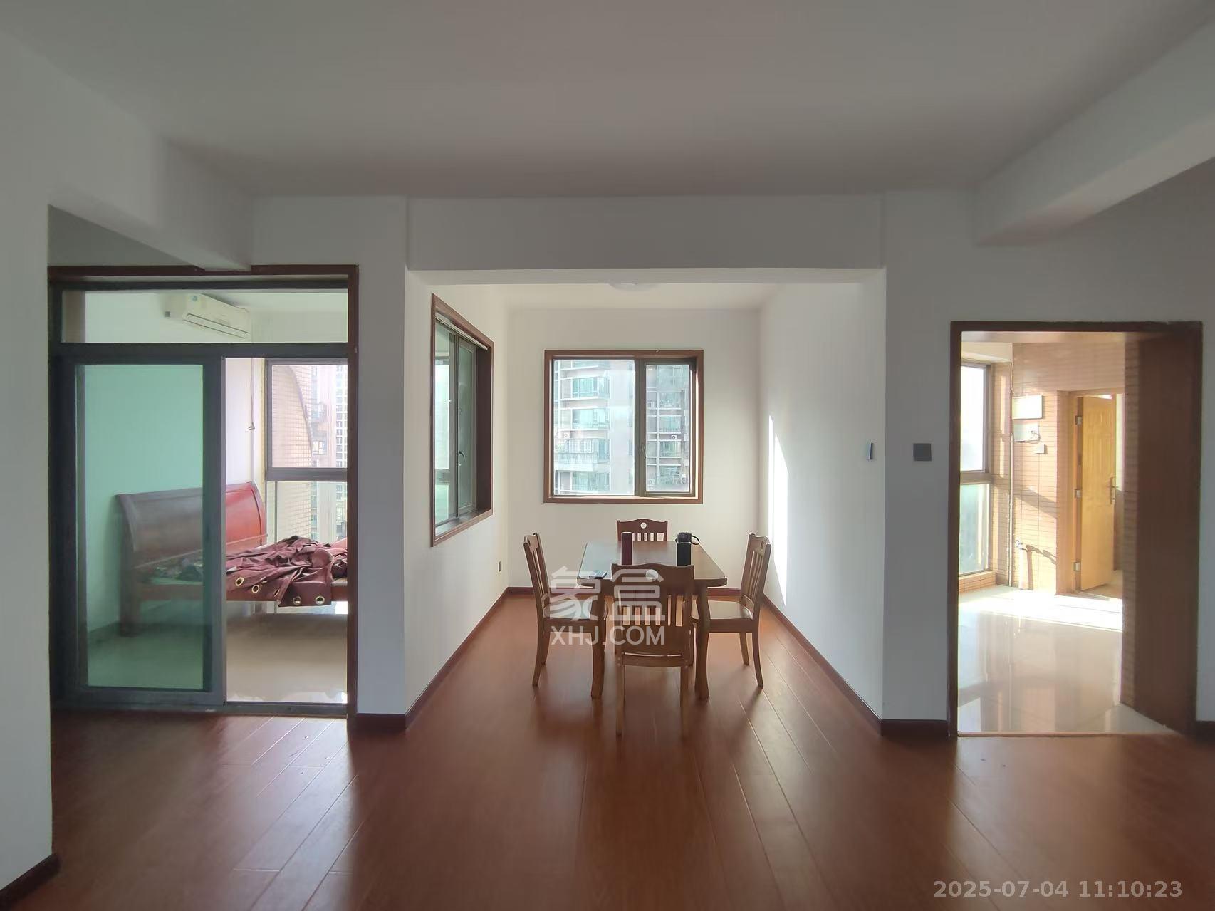 新城新世界一二三期 4室2厅1卫 3000.0元/月 新城新世界一二三期 4室2厅1卫 3000.0元/月室内图