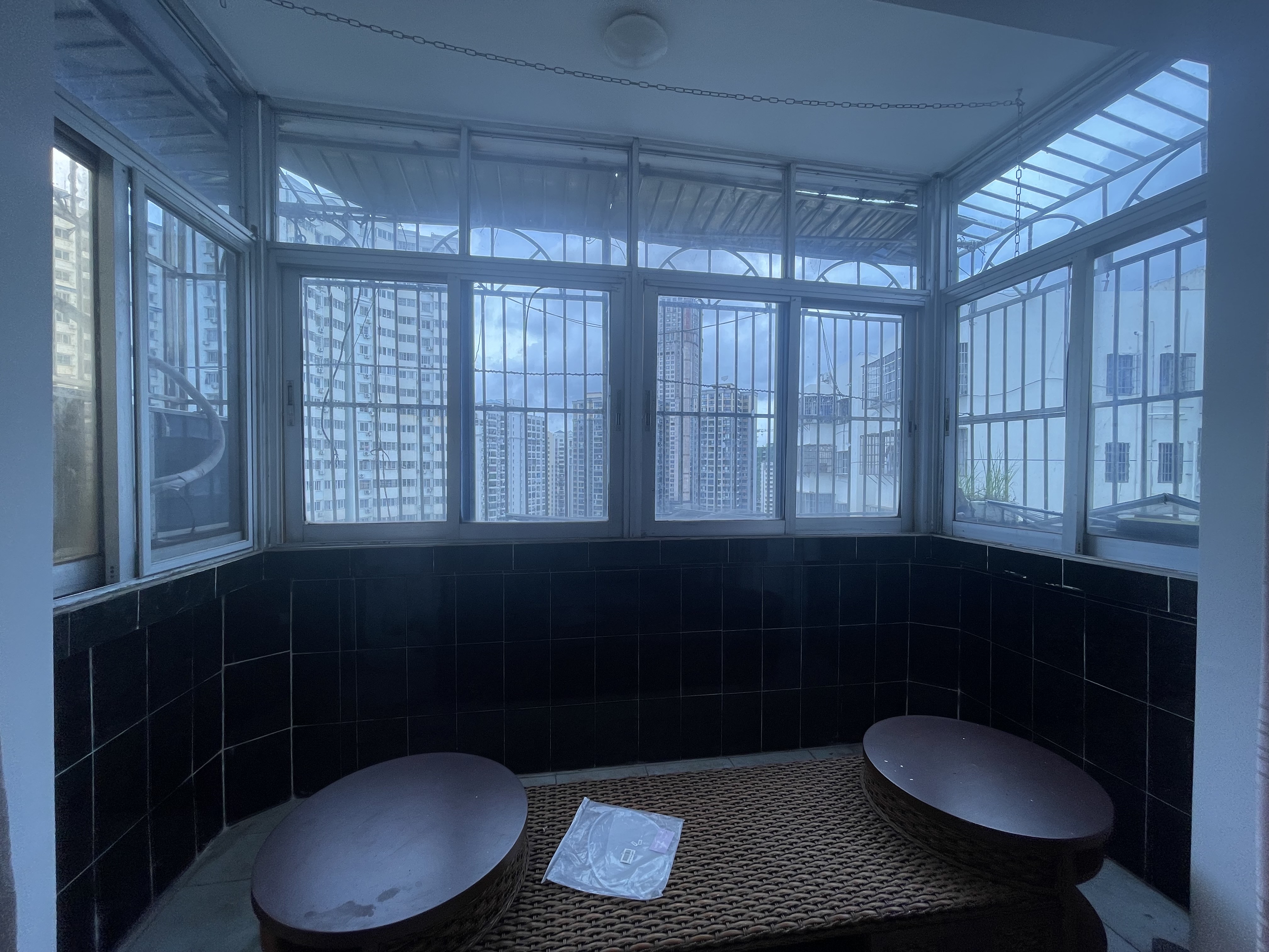 虹冠大厦 2室1厅1卫 1800.0元/月 虹冠大厦 2室1厅1卫 1800.0元/月室内图