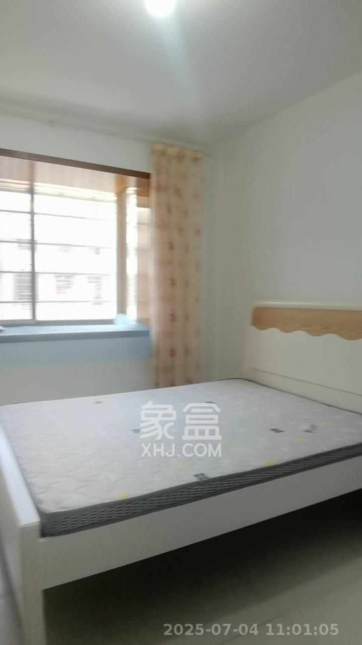 望龙小区  2室1厅1卫    1100.0元/月