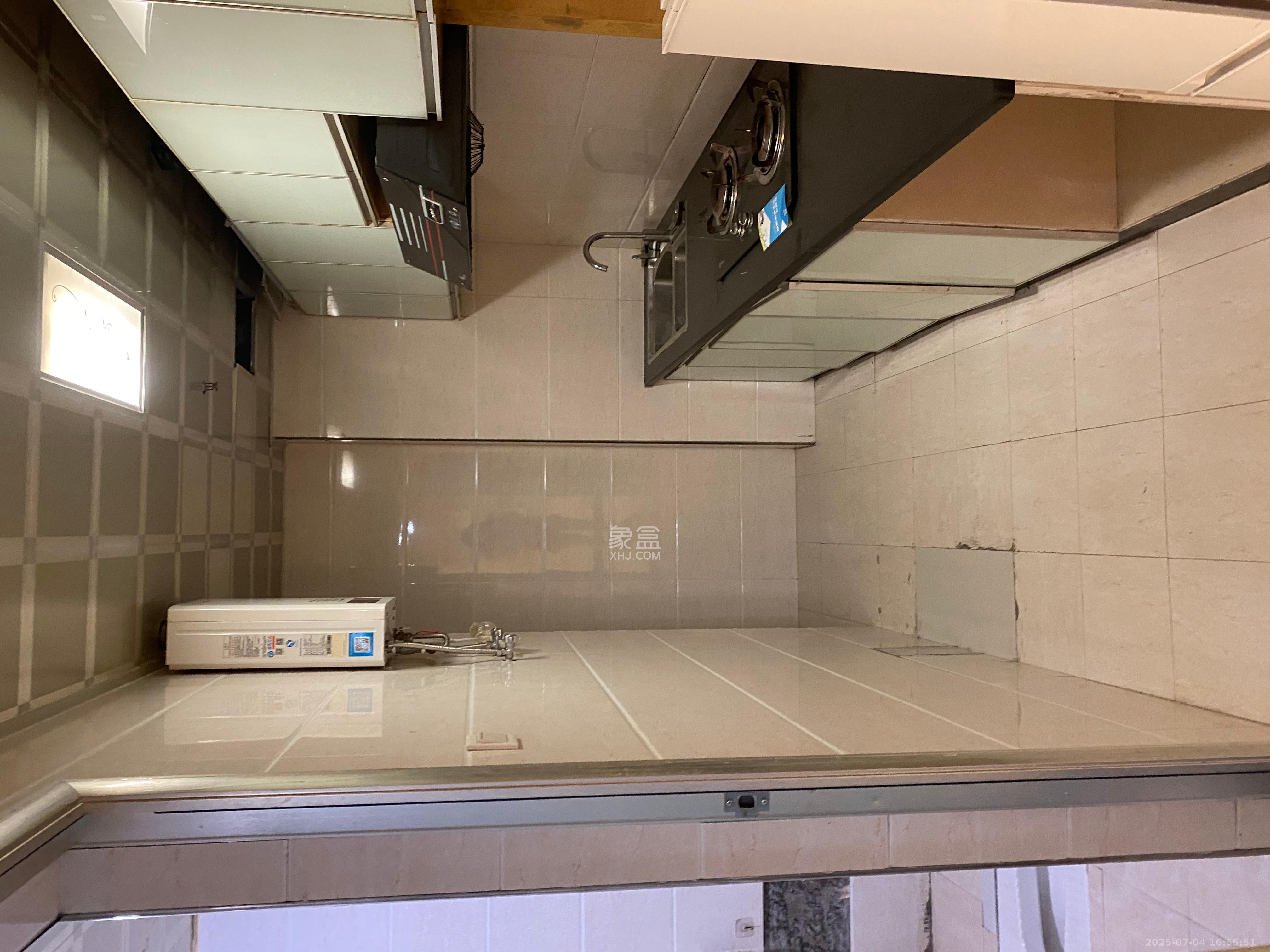 红星国际星城 1室1厅1卫 2500.0元/月 红星国际星城 1室1厅1卫 2500.0元/月室内图