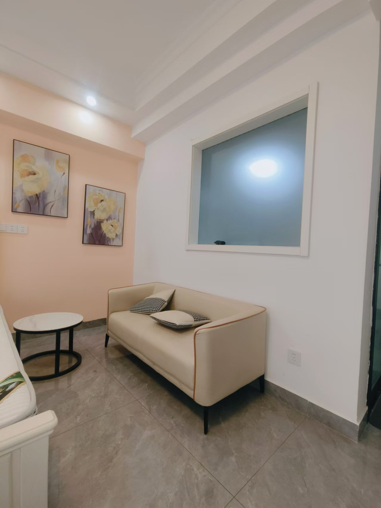 俊景万和城 1室1厅1卫 1400.0元/月 俊景万和城 1室1厅1卫 1400.0元/月室内图