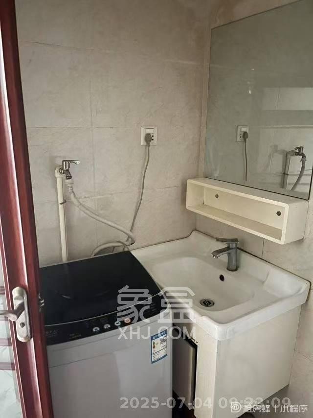 融科东南海 1室0厅1卫 1700.0元/月 融科东南海 1室0厅1卫 1700.0元/月室内图