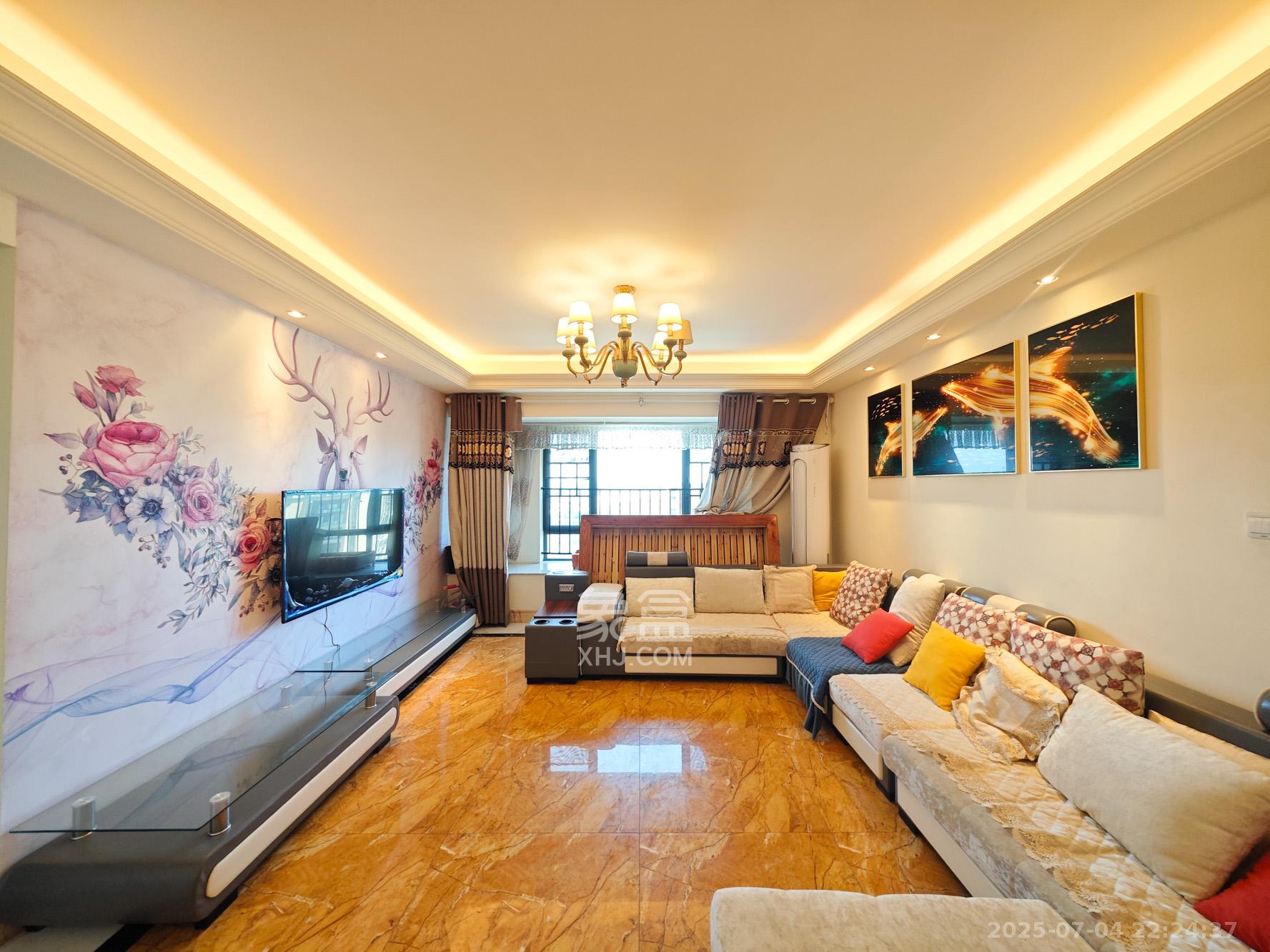 碧桂园南城首府(东宸林海) 3室2厅2卫 78.8万 碧桂园南城首府(东宸林海) 3室2厅2卫 78.8万客厅