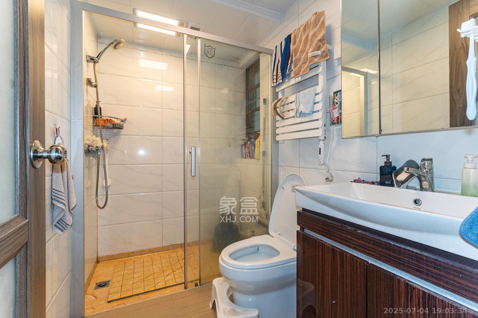 碧桂园翘楚棠 3室2厅2卫 118.0万 碧桂园翘楚棠 3室2厅2卫 118.0万卫生间