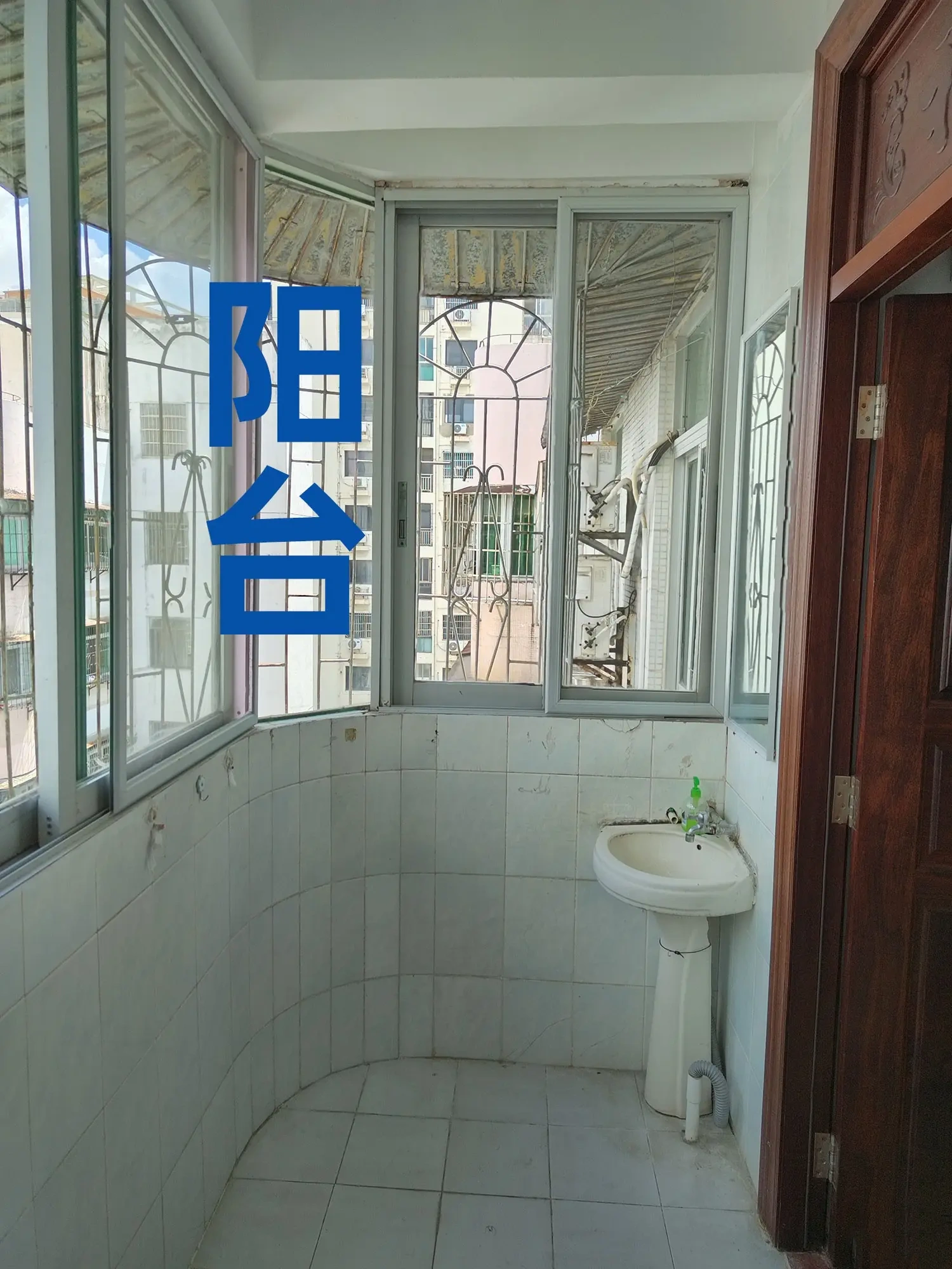 金花园  3室2厅2卫   3000.00元/月室内图