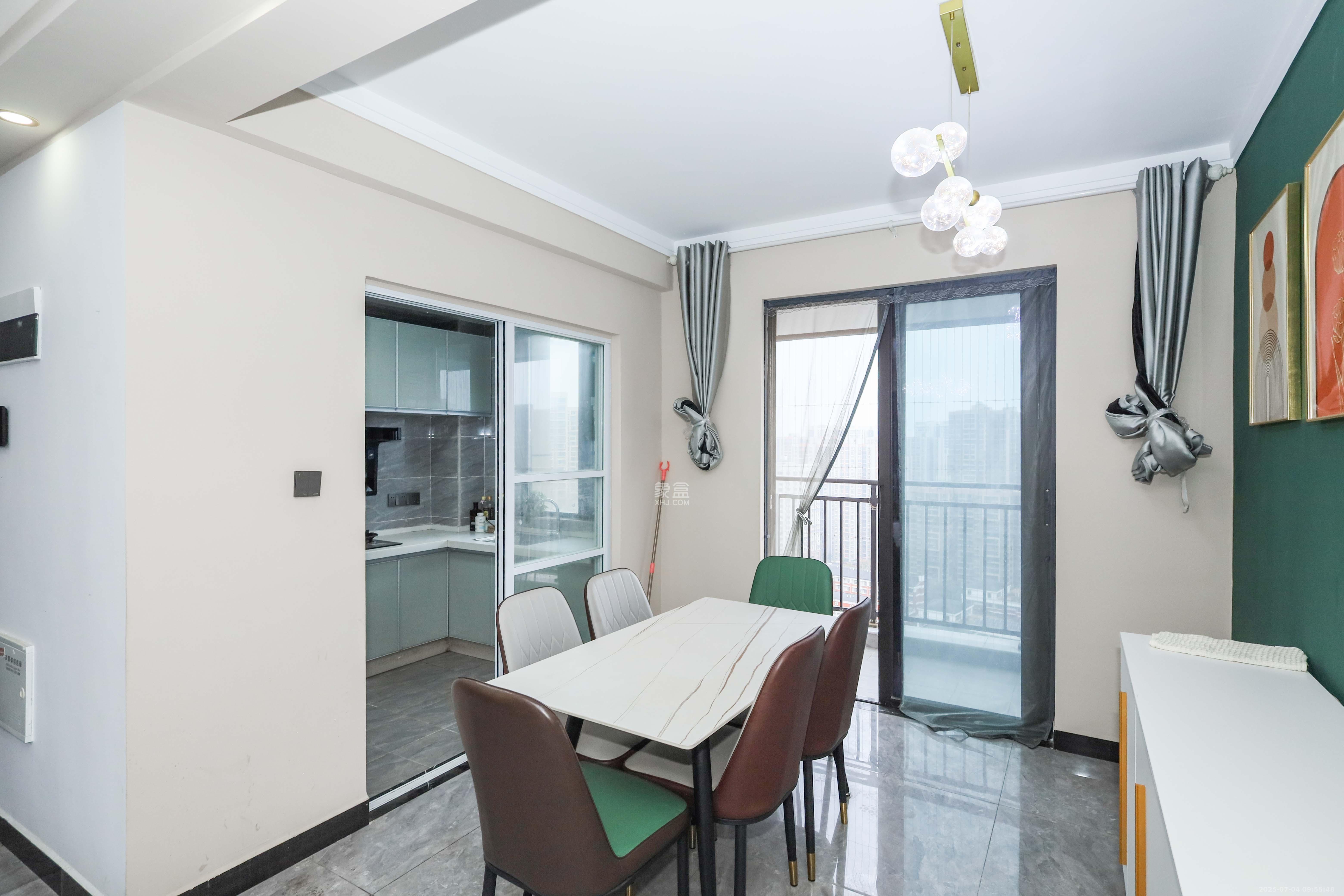 中国铁建梅溪青秀三期  4室2厅2卫    226.0万其他