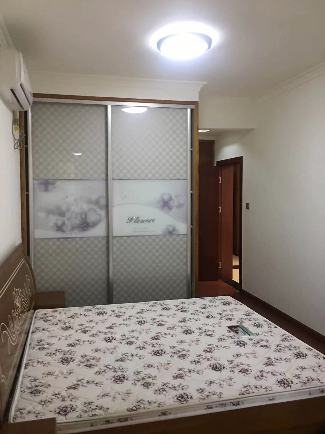 天地人和 3室1厅1卫 1600.0元/月 天地人和 3室1厅1卫 1600.0元/月室内图