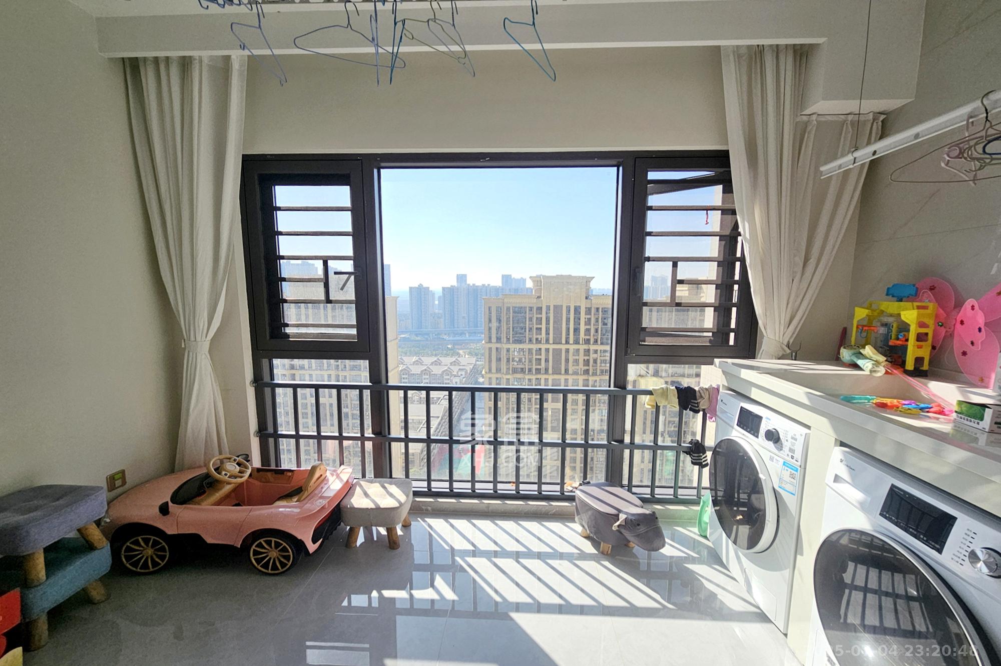 阳光城尚东湾凌云府 3室2厅2卫 123.0万 阳光城尚东湾凌云府 3室2厅2卫 123.0万其他