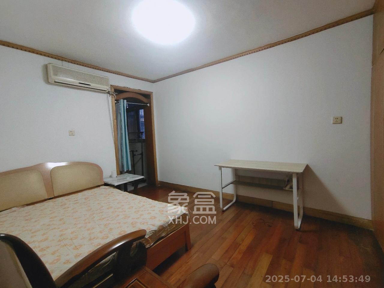 学宫公寓 2室1厅1卫 2000.0元/月 学宫公寓 2室1厅1卫 2000.0元/月室内图