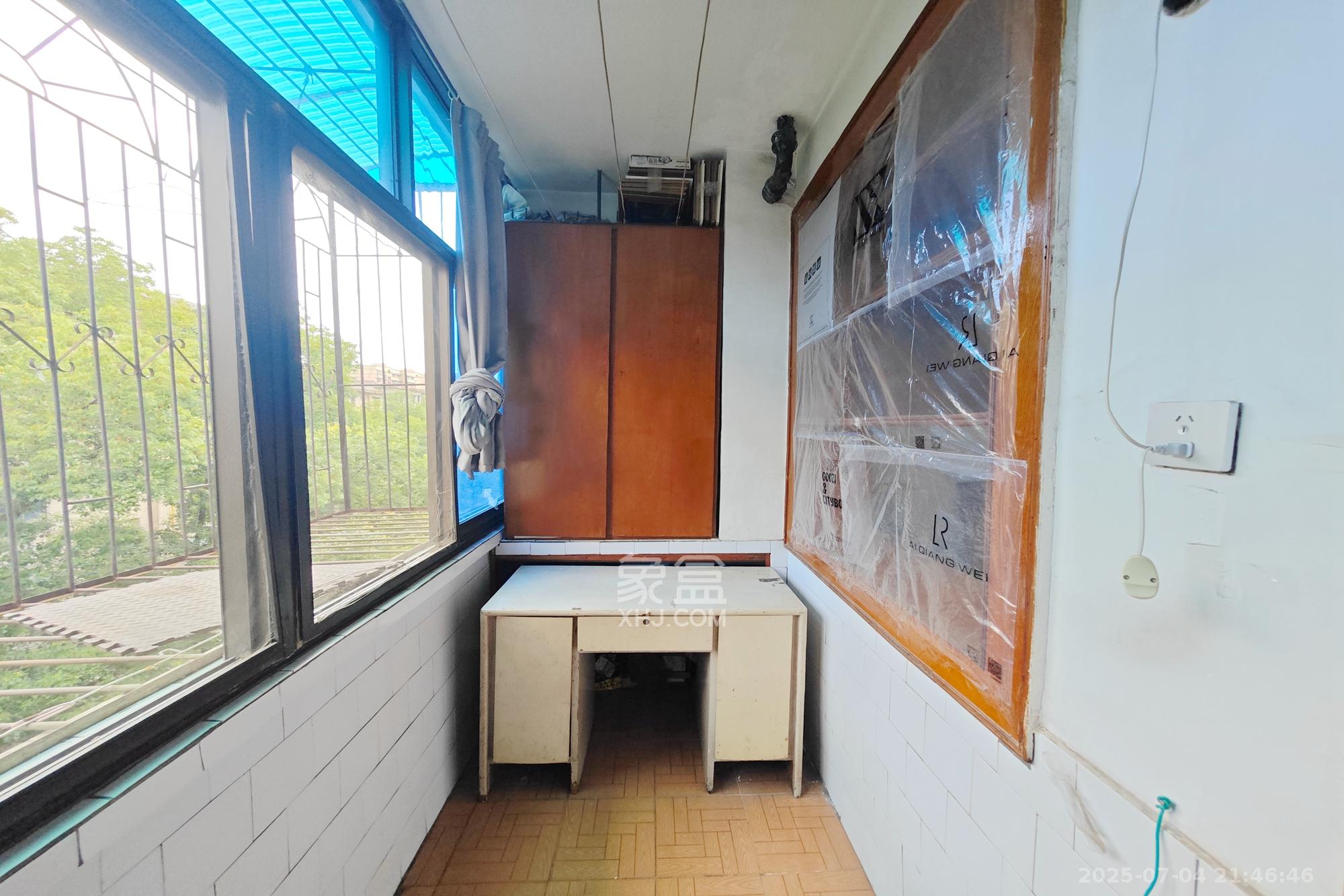 茶园坡社区(原王家冲社区) 2室1厅1卫 29.8万 茶园坡社区(原王家冲社区) 2室1厅1卫 29.8万阳台