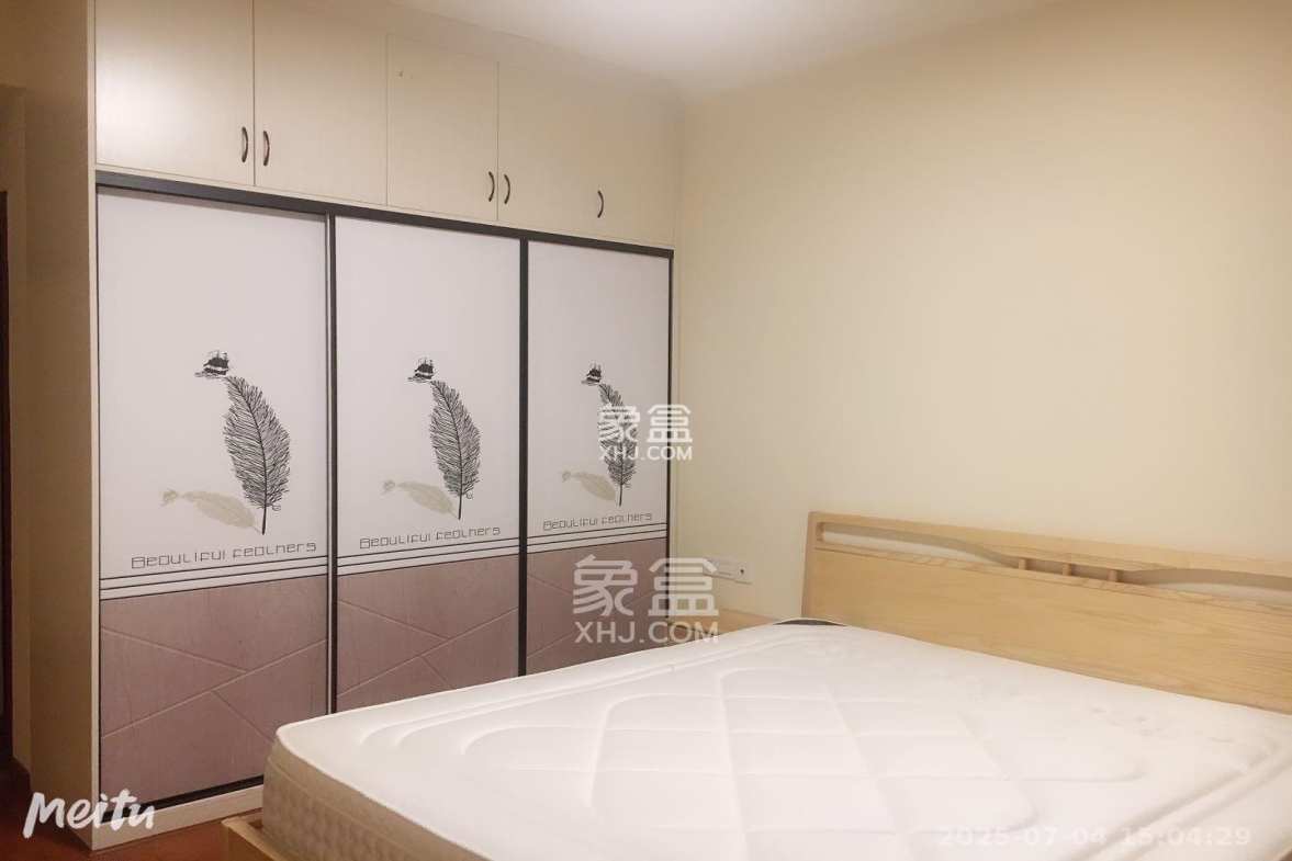 江山帝景哈佛  1室0厅0卫    2400.0元/月 江山帝景哈佛  1室0厅0卫    2400.0元/月室内图