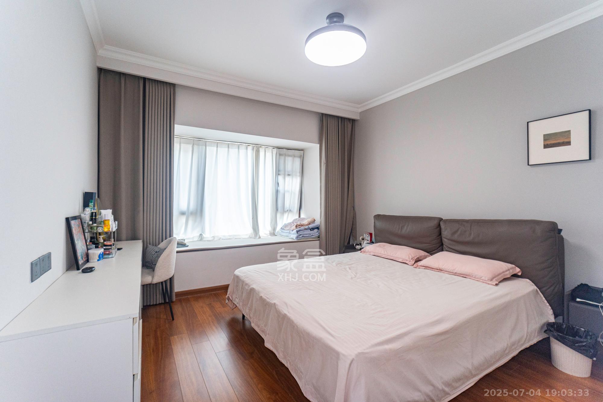 碧桂园翘楚棠 3室2厅2卫 118.0万 碧桂园翘楚棠 3室2厅2卫 118.0万卧室