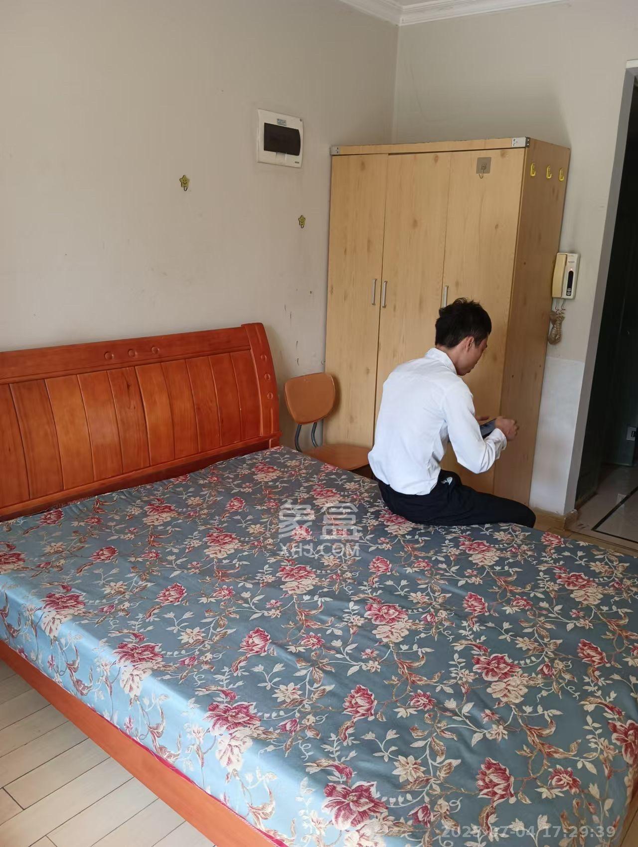 高桥社区高福星小区  1室0厅0卫    1000.0元/月室内图
