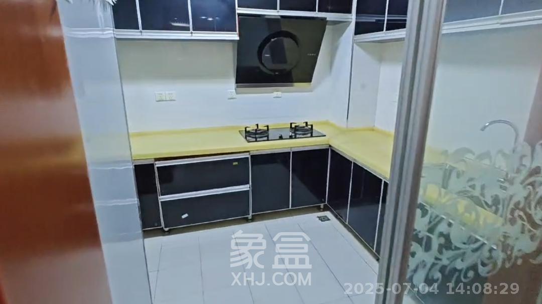 菁华源  3室2厅2卫   2800.00元/月室内图