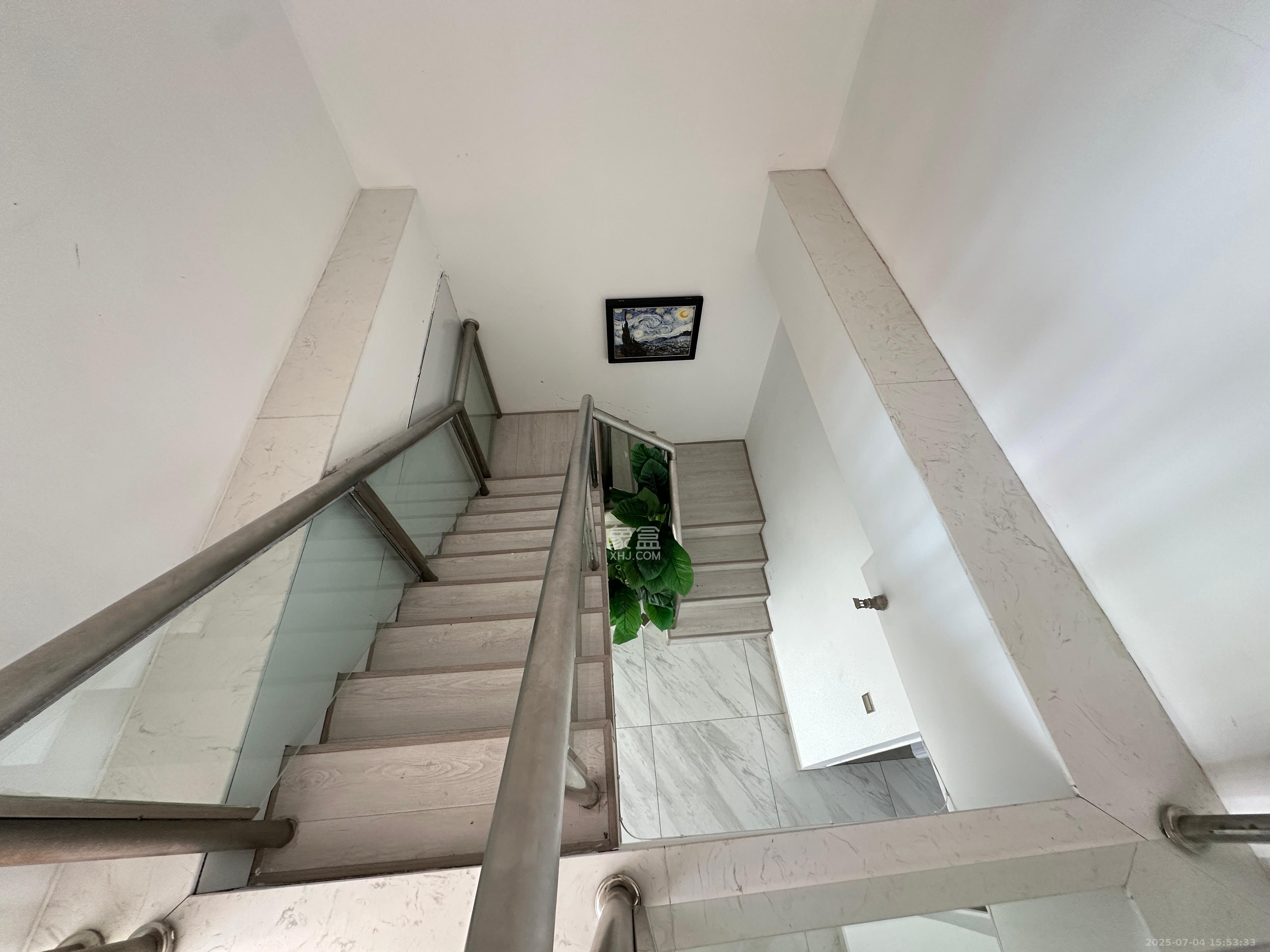 保利国际广场  1室1厅1卫    12000.0元/月室内图