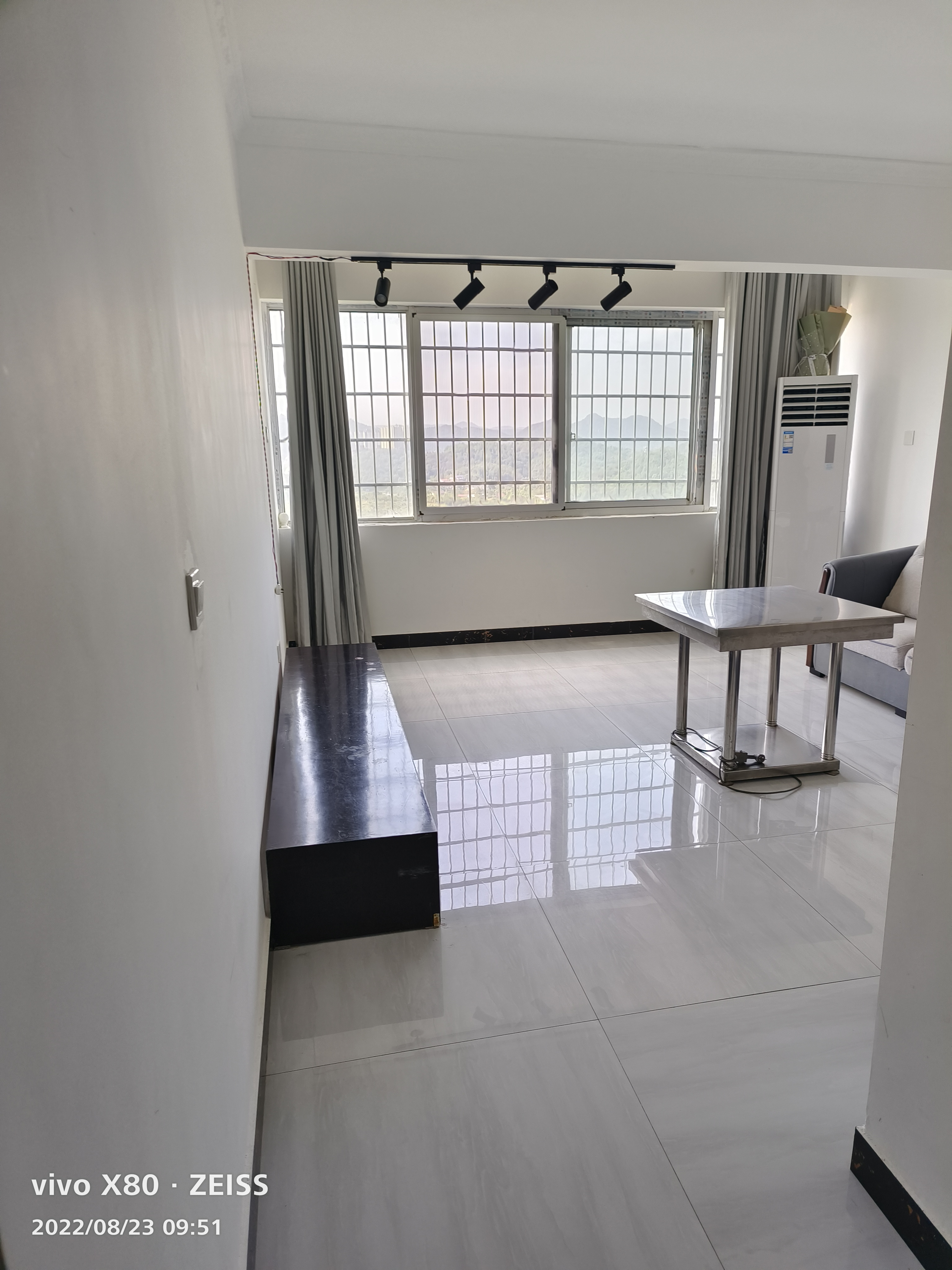 皇城御园 2室1厅1卫 1500.0元/月 皇城御园 2室1厅1卫 1500.0元/月室内图