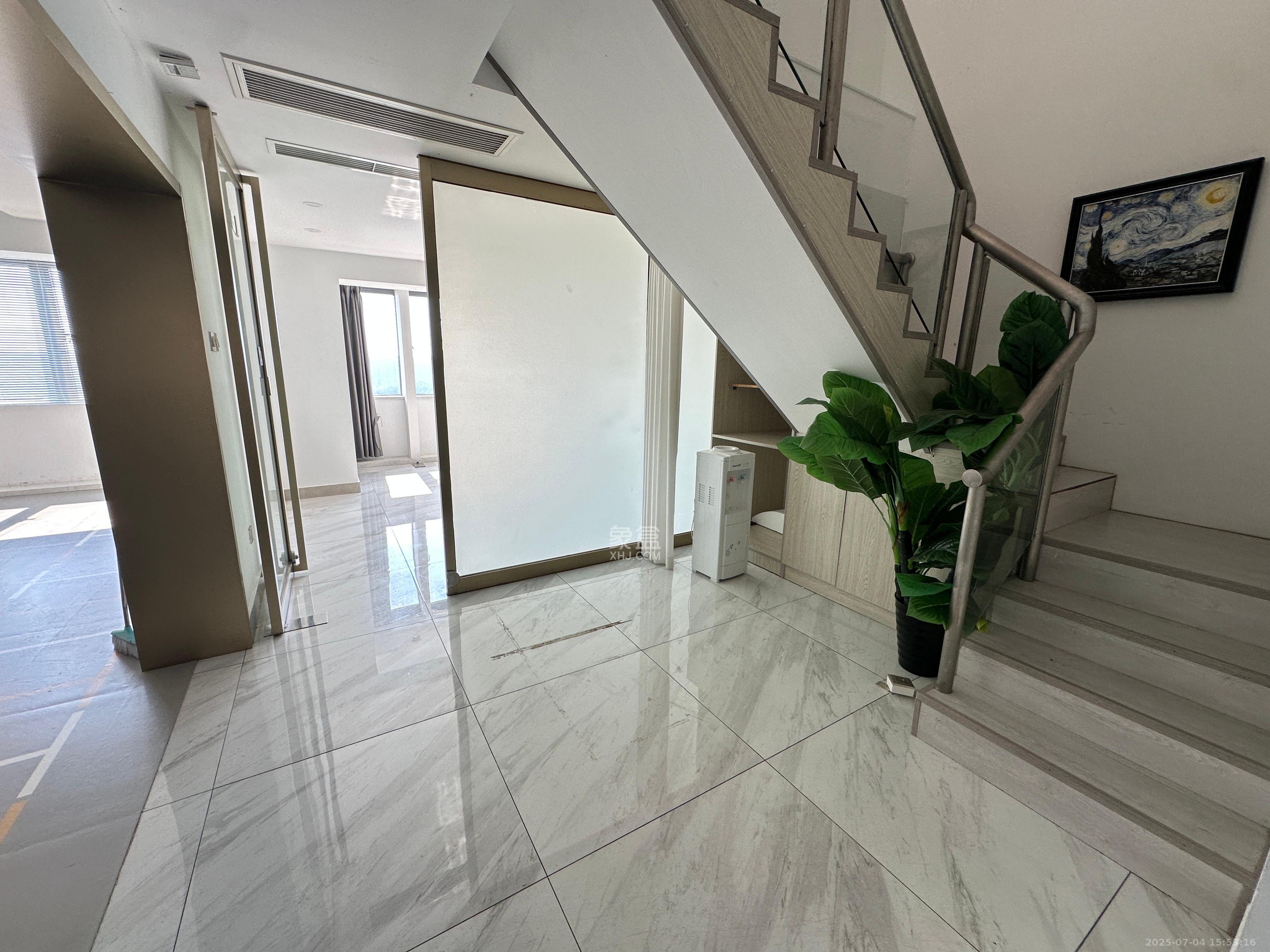 保利国际广场  1室1厅1卫    12000.0元/月室内图