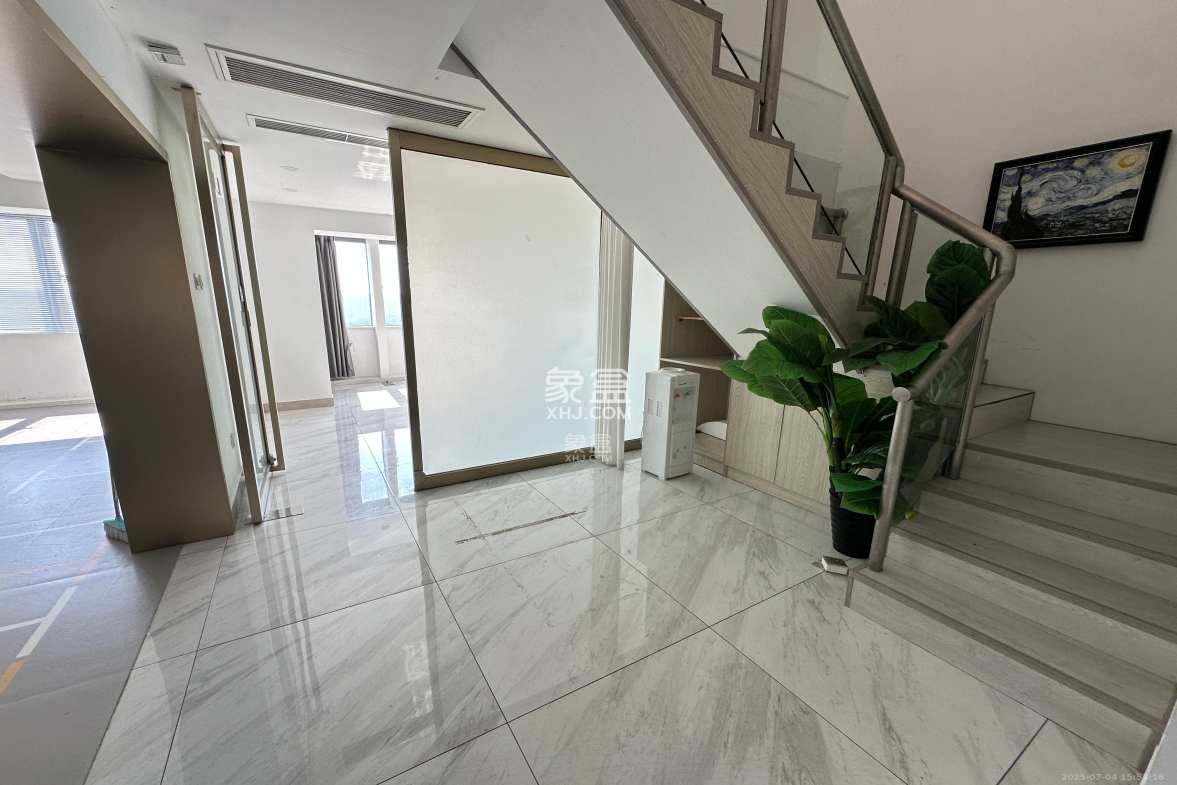 保利国际广场  1室1厅1卫    12000.0元/月 保利国际广场  1室1厅1卫    12000.0元/月室内图1