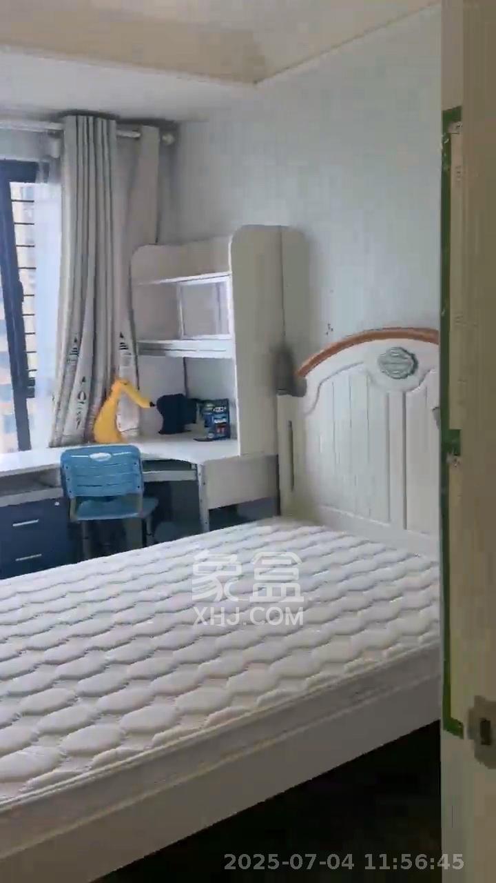 长房时代城  4室2厅2卫    4800.0元/月室内图