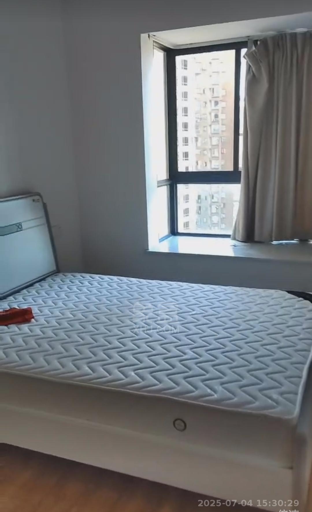 体育新城 4室2厅2卫 2300.0元/月 体育新城 4室2厅2卫 2300.0元/月室内图