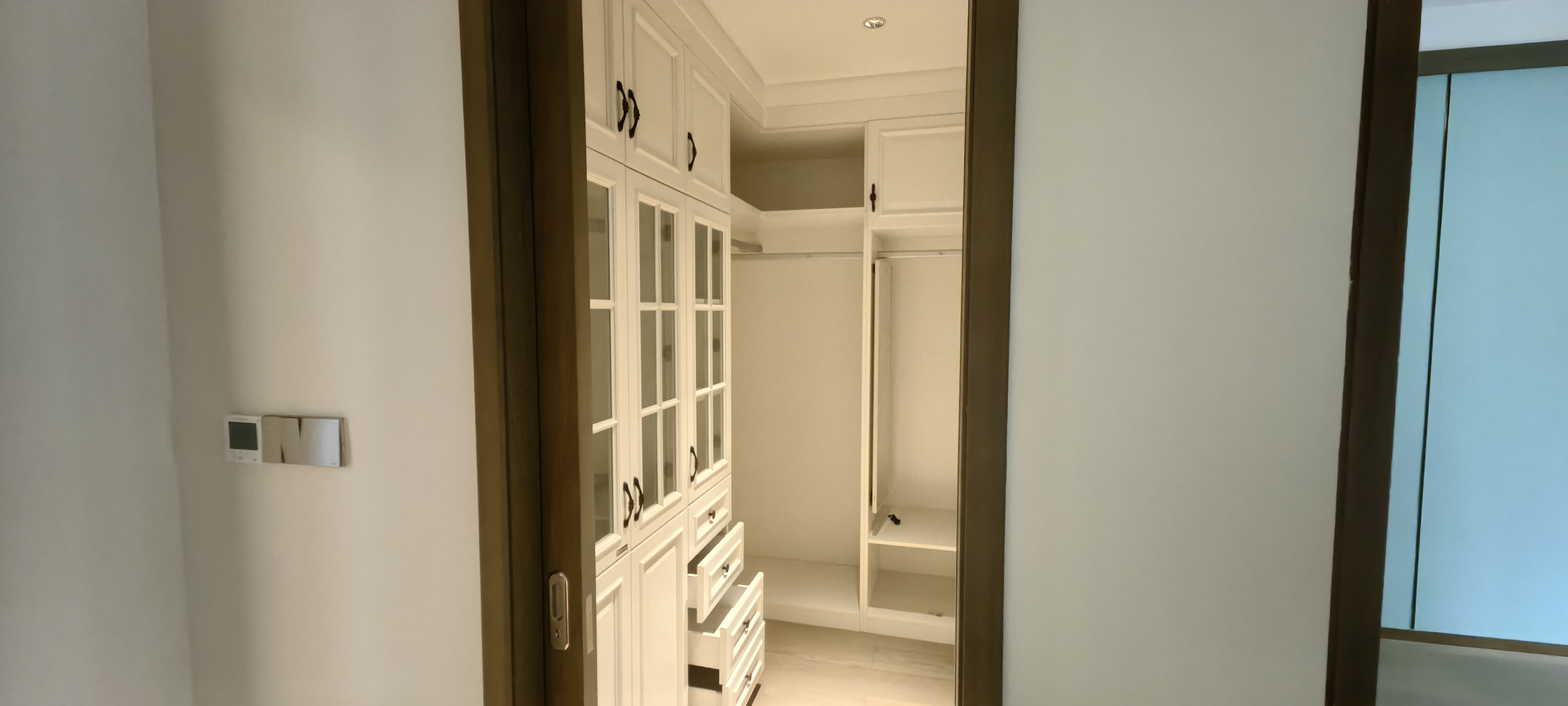 海航豪庭北苑 5室2厅3卫 14000.0元/月 海航豪庭北苑 5室2厅3卫 14000.0元/月室内图