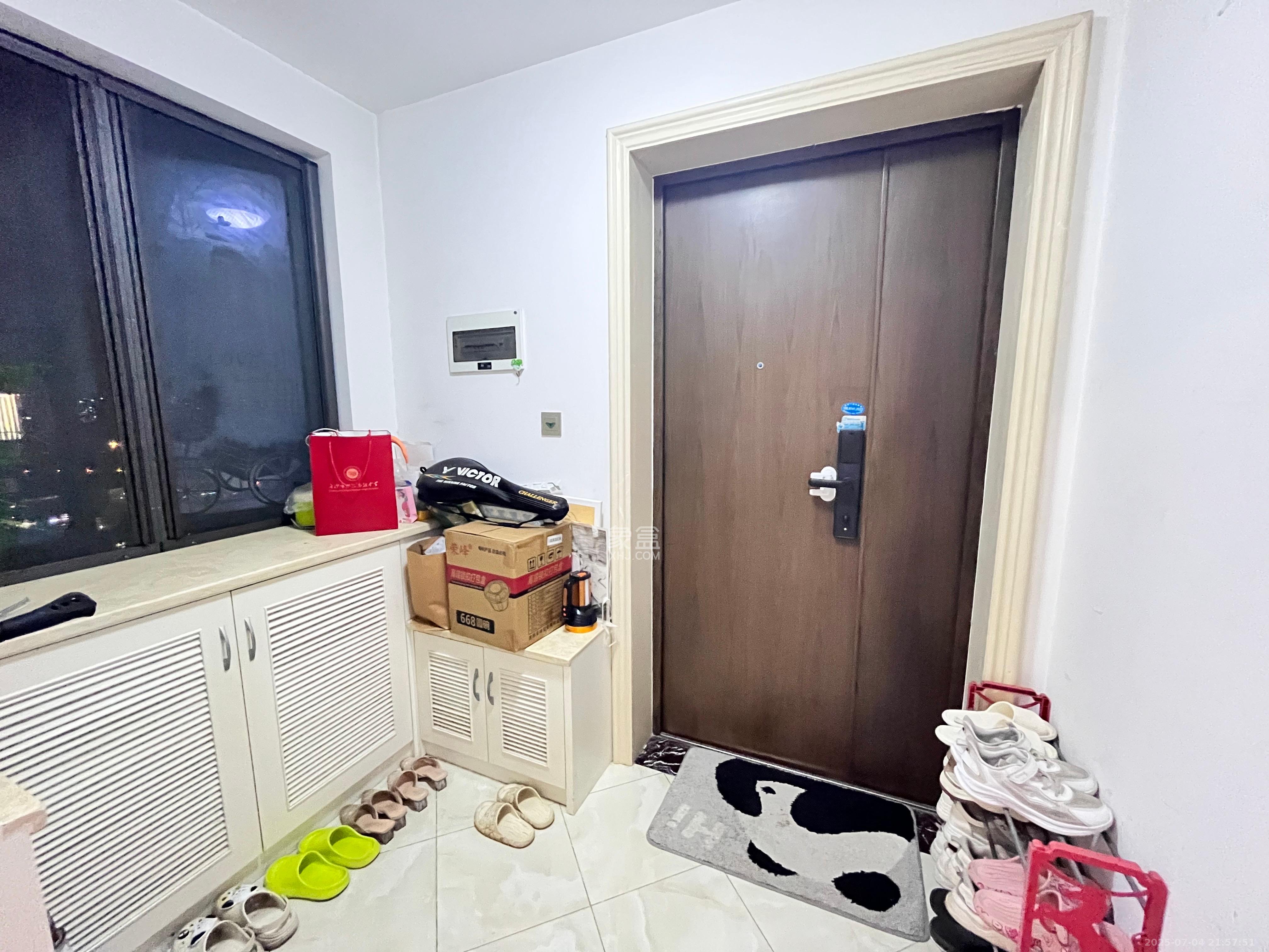 湘域熙岸 3室2厅2卫 3500.0元/月 湘域熙岸 3室2厅2卫 3500.0元/月室内图